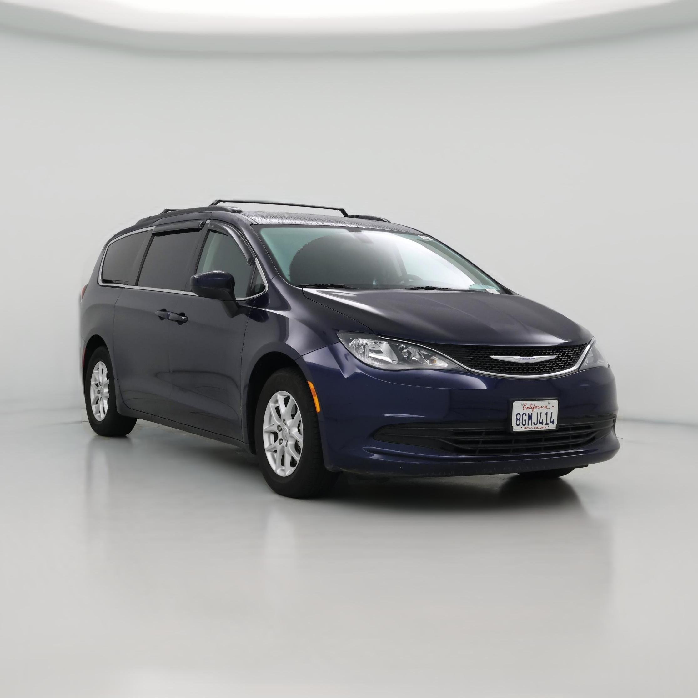 Thumbnail: 2018 Chrysler Pacifica - 1