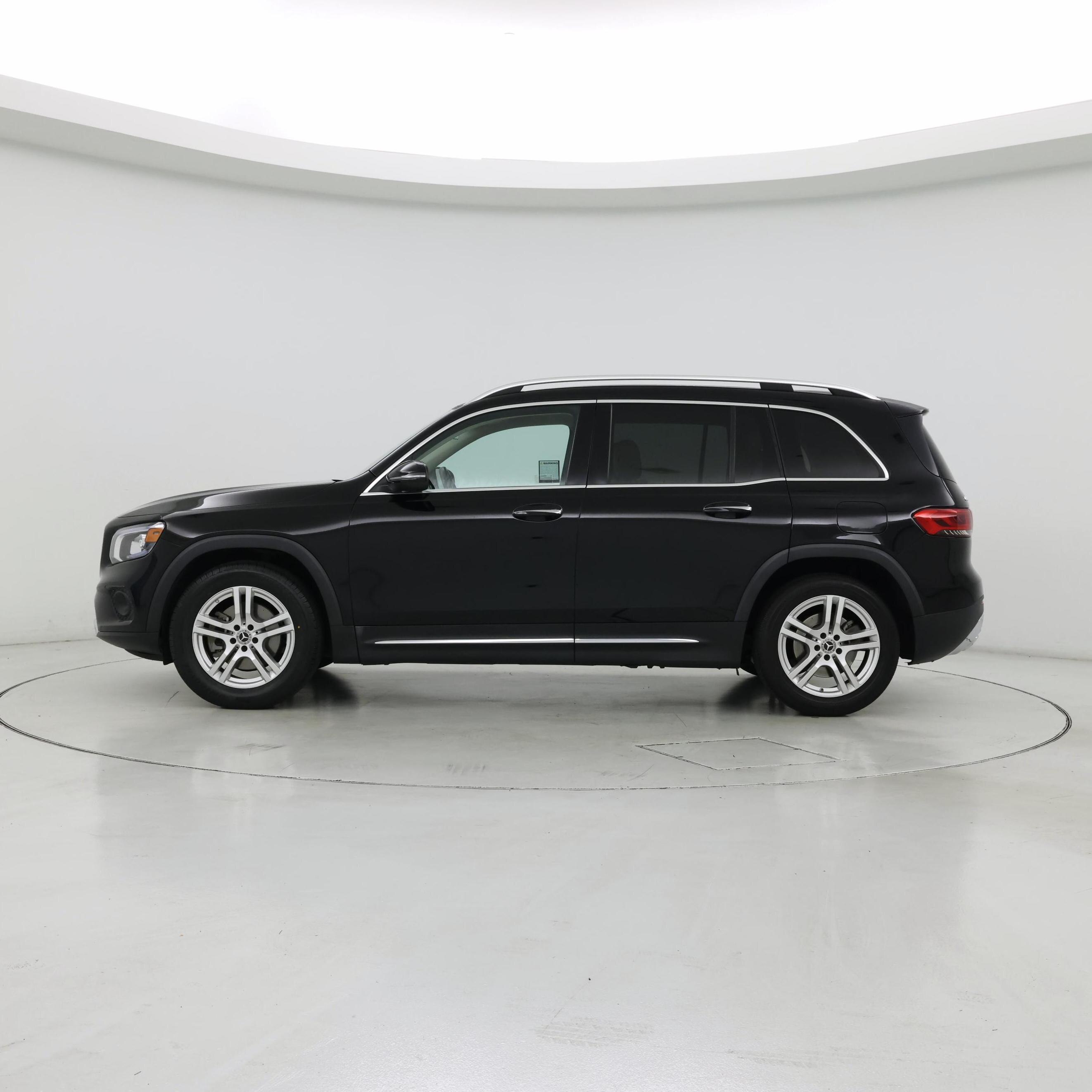Thumbnail: 2020 Mercedes-Benz GLB - 3