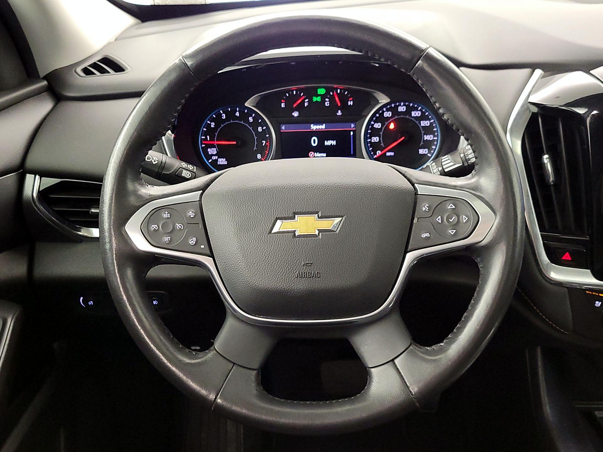 Thumbnail: 2021 Chevrolet Traverse - 9
