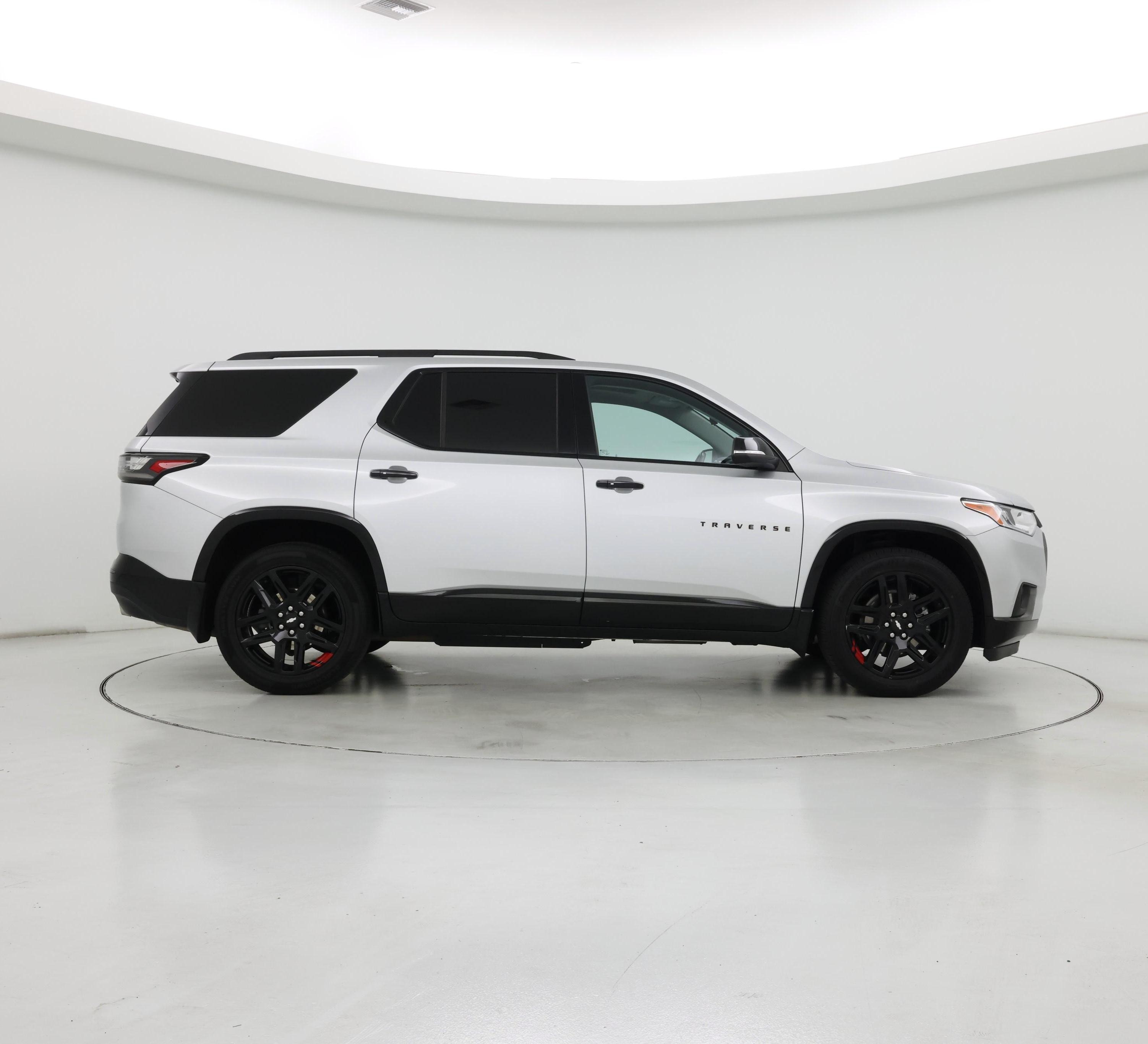 Thumbnail: 2021 Chevrolet Traverse - 7