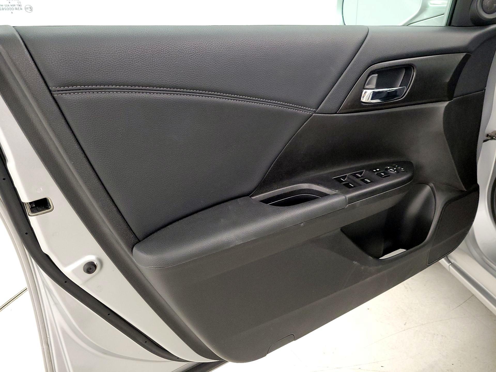 Thumbnail: 2014 Honda Accord - 12