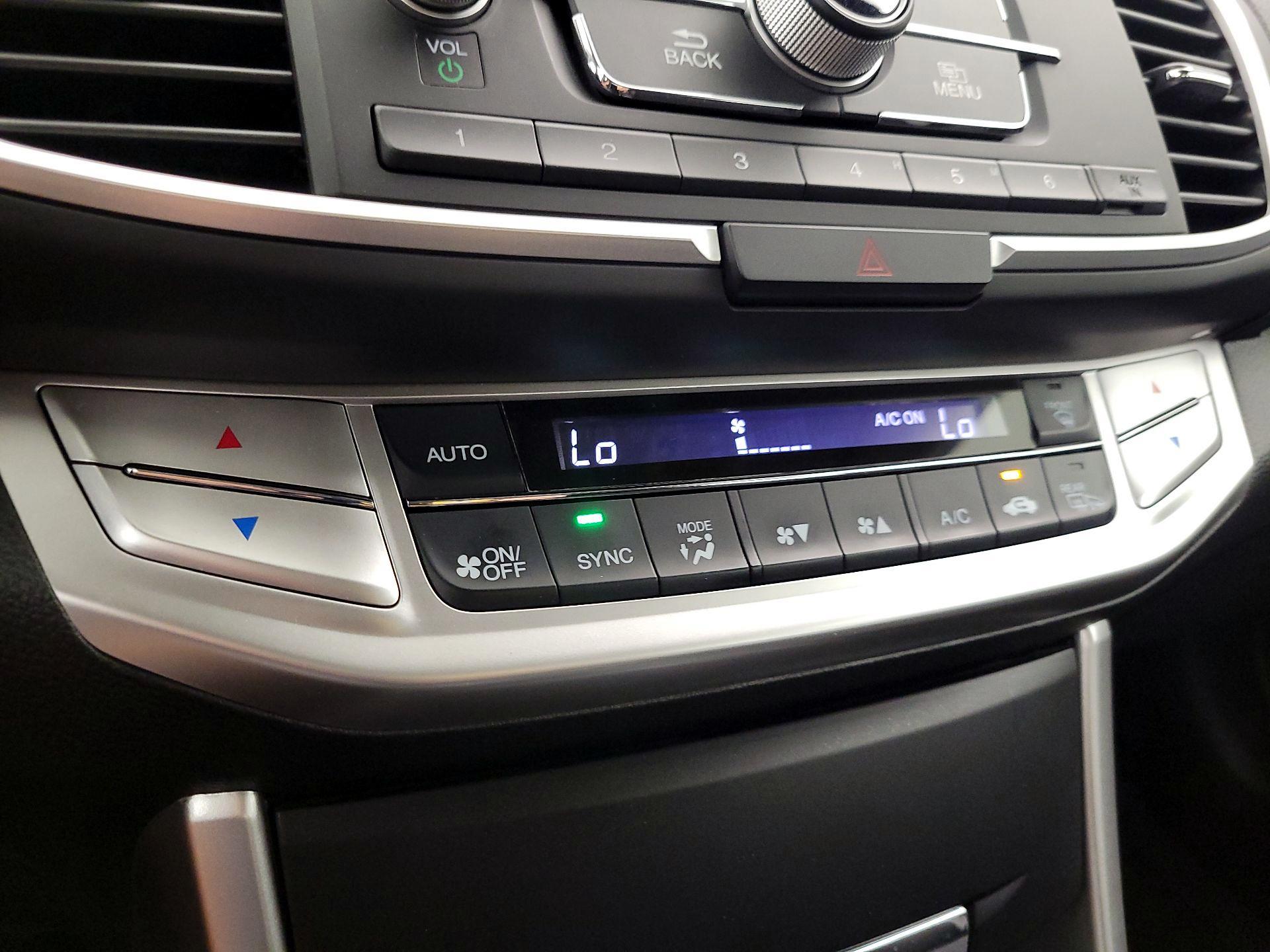 Thumbnail: 2014 Honda Accord - 16