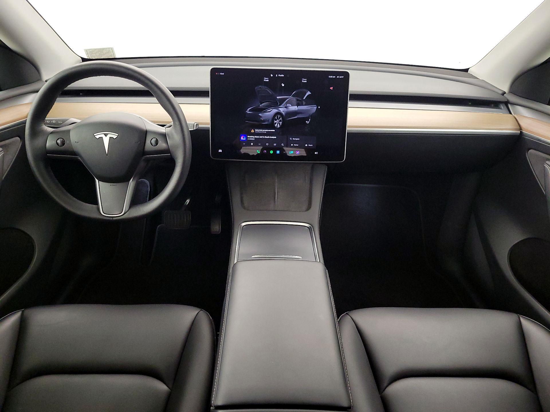 Thumbnail: 2023 Tesla Model Y - 9