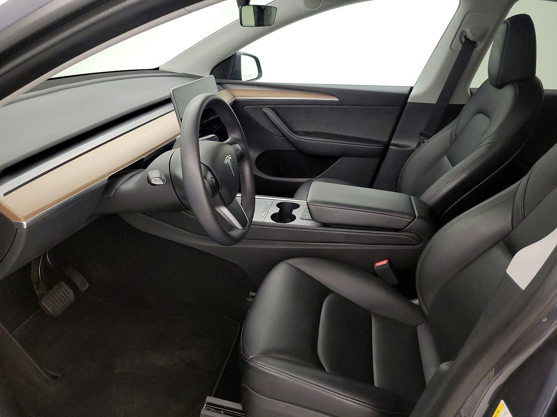 Thumbnail: 2023 Tesla Model Y - 11