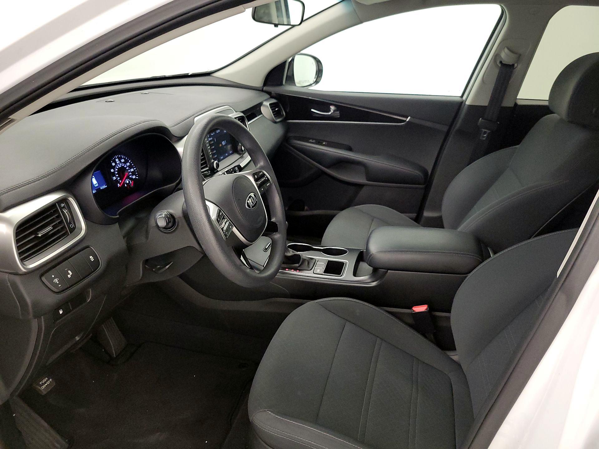 Thumbnail: 2020 Kia Sorento - 11