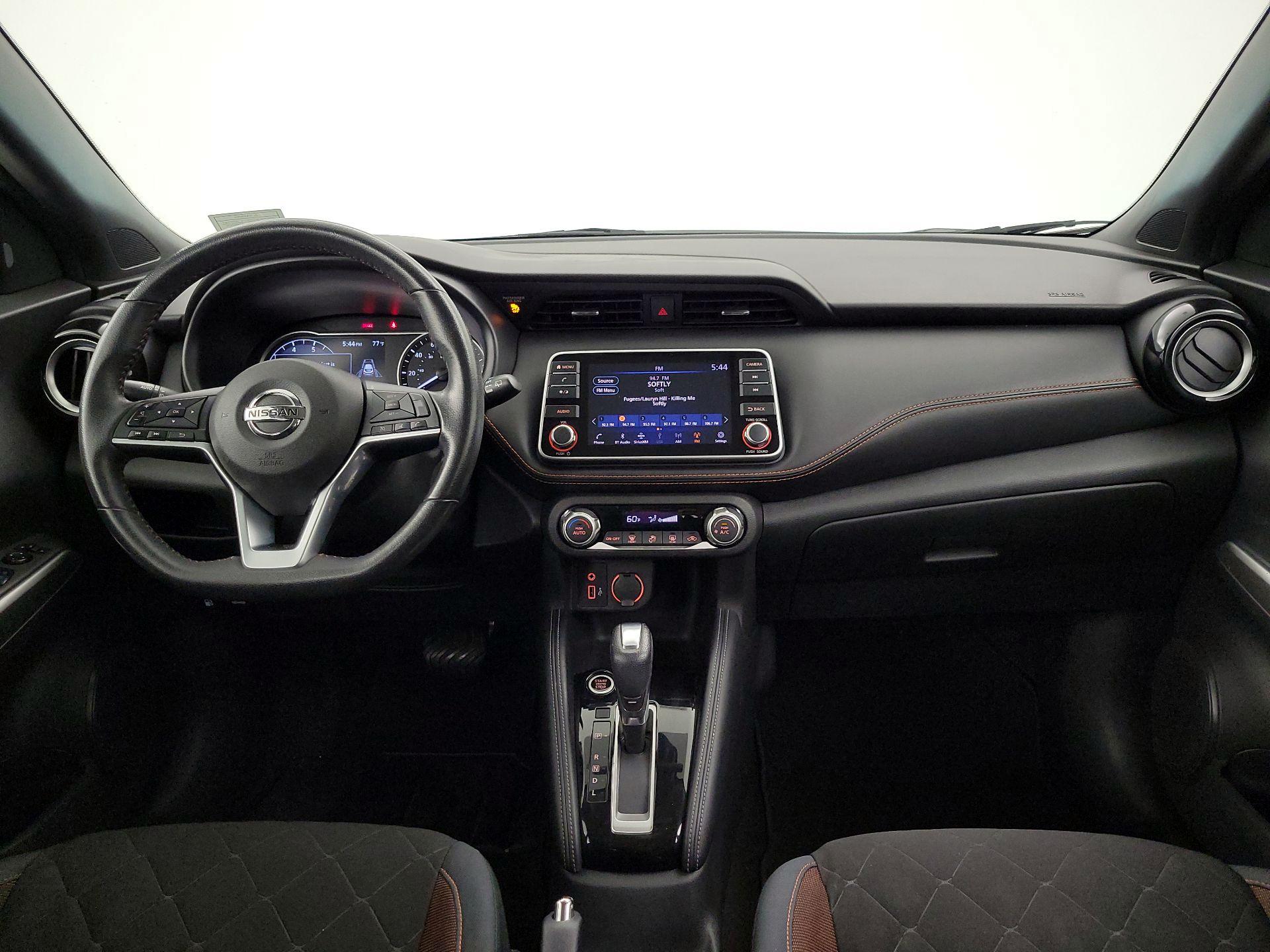Thumbnail: 2020 Nissan Kicks - 9