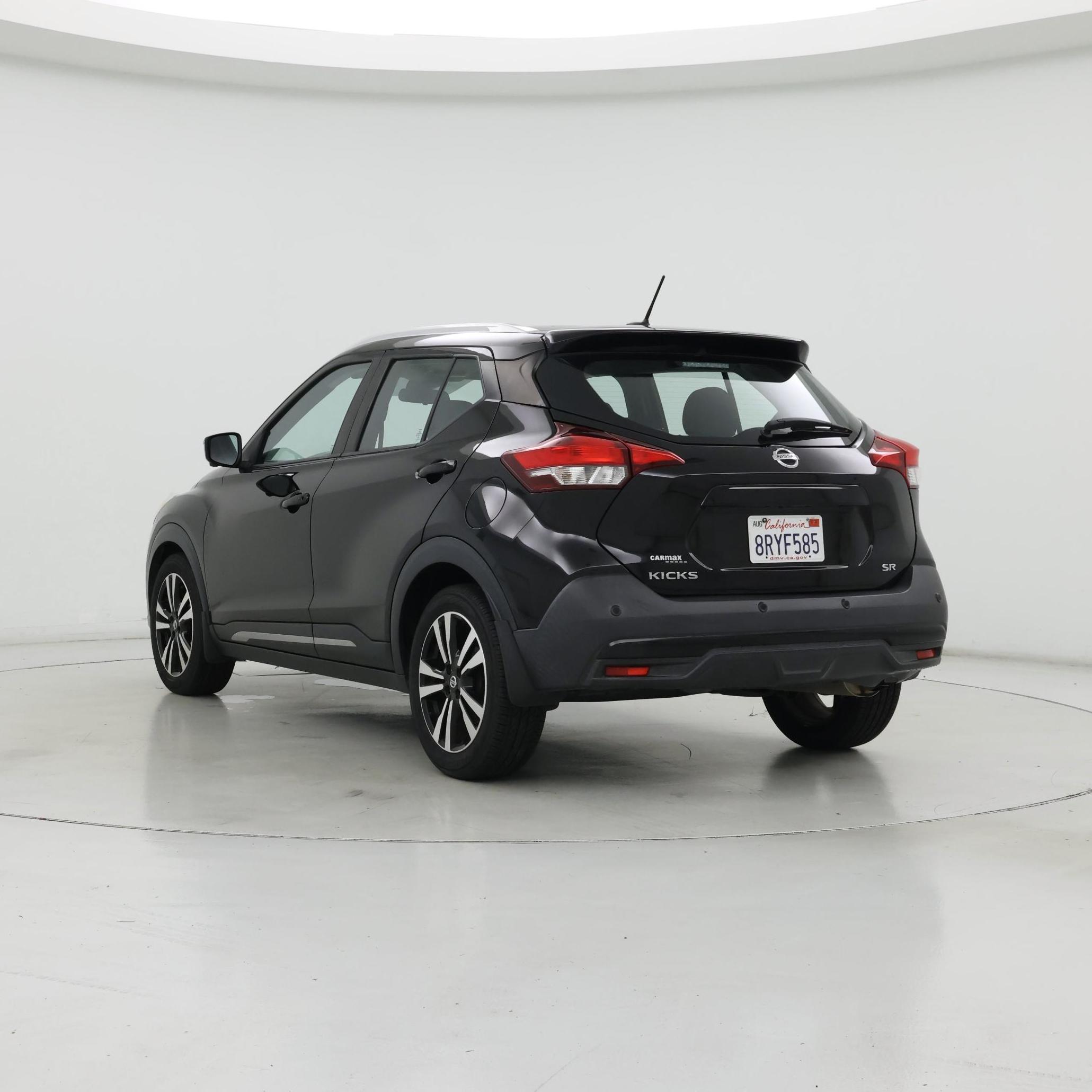Thumbnail: 2020 Nissan Kicks - 2
