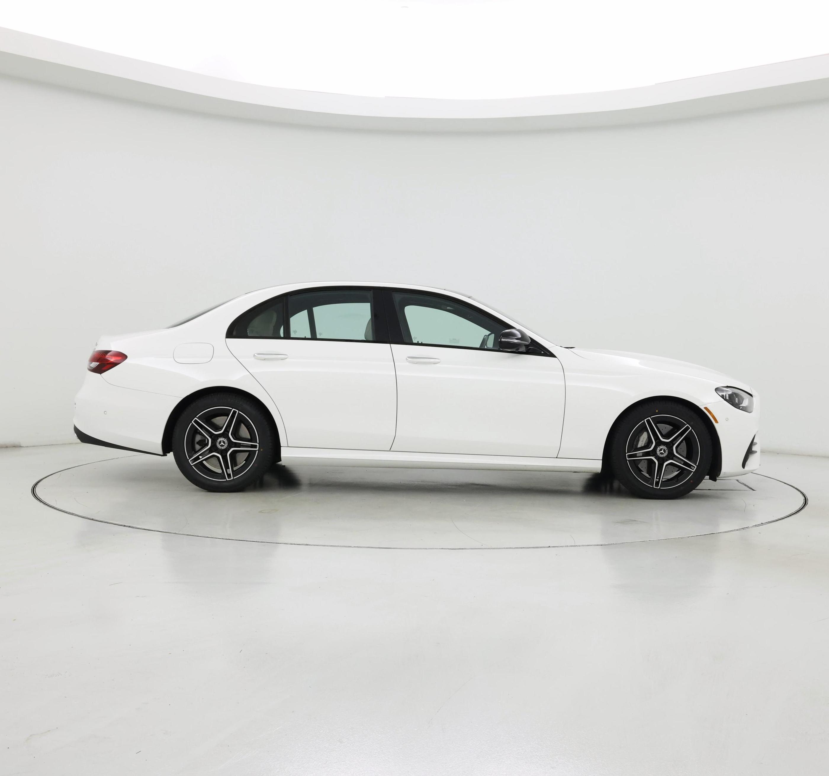 Thumbnail: 2021 Mercedes-Benz E-Class - 7