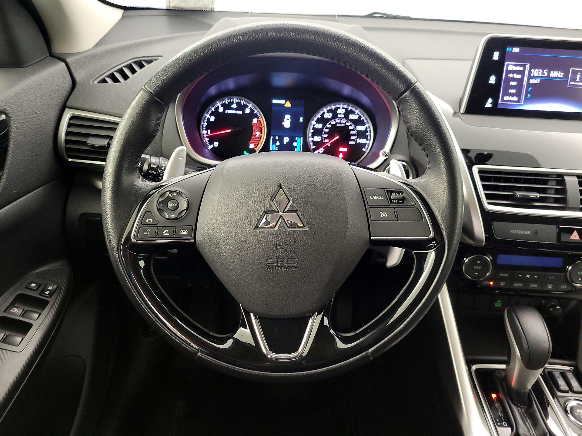 Thumbnail: 2019 Mitsubishi Eclipse Cross - 10
