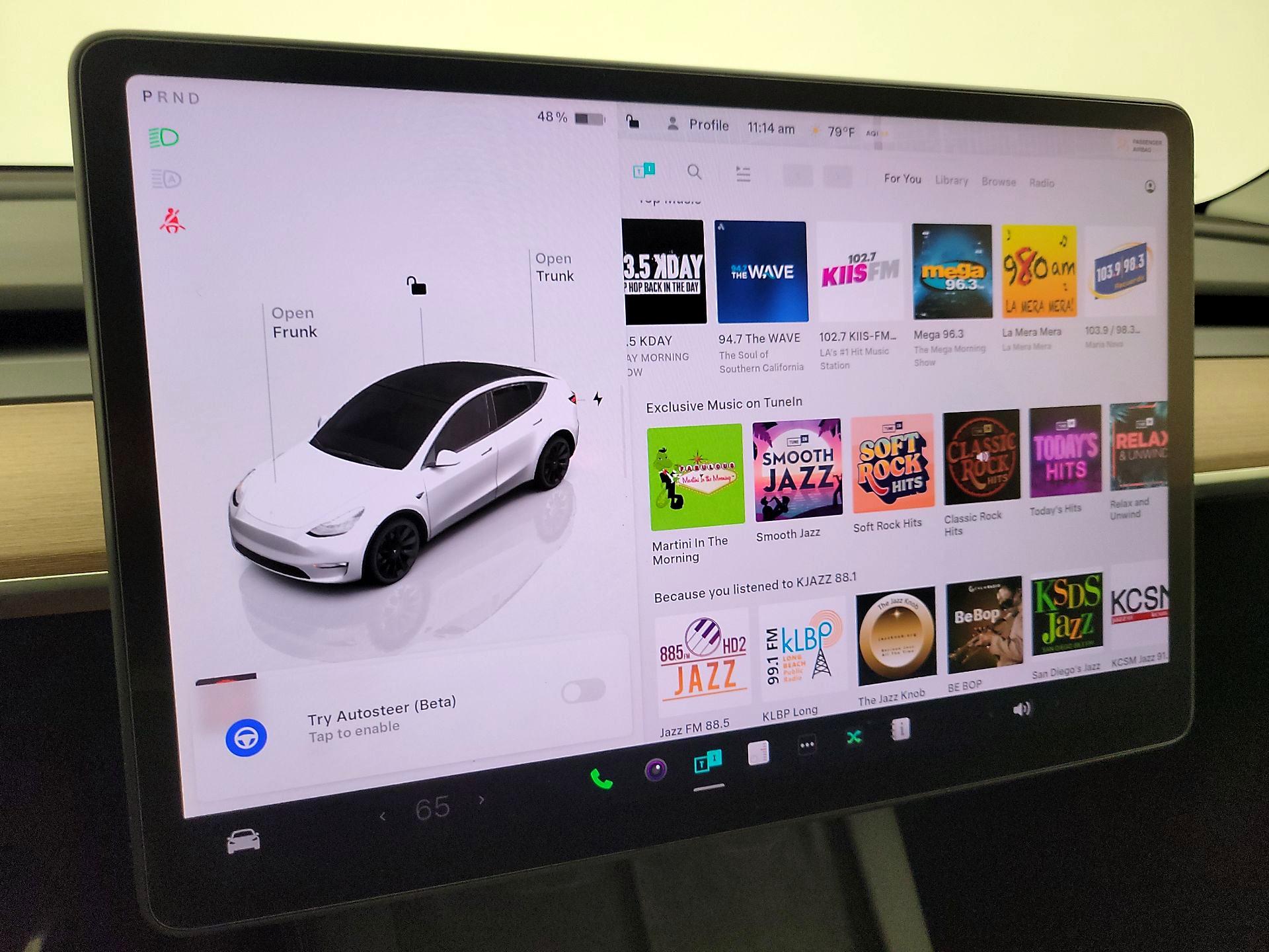Thumbnail: 2023 Tesla Model Y - 15