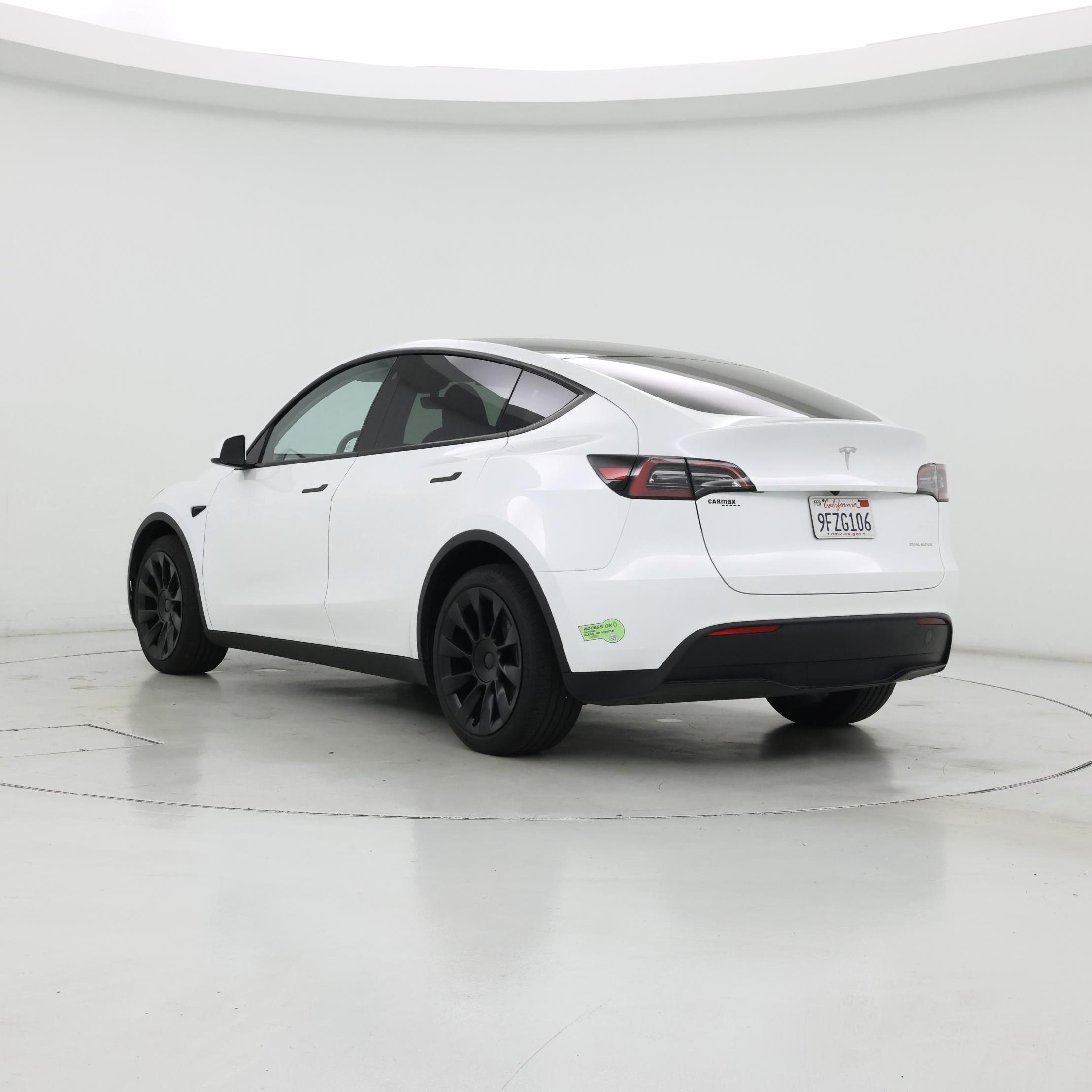 Thumbnail: 2023 Tesla Model Y - 2