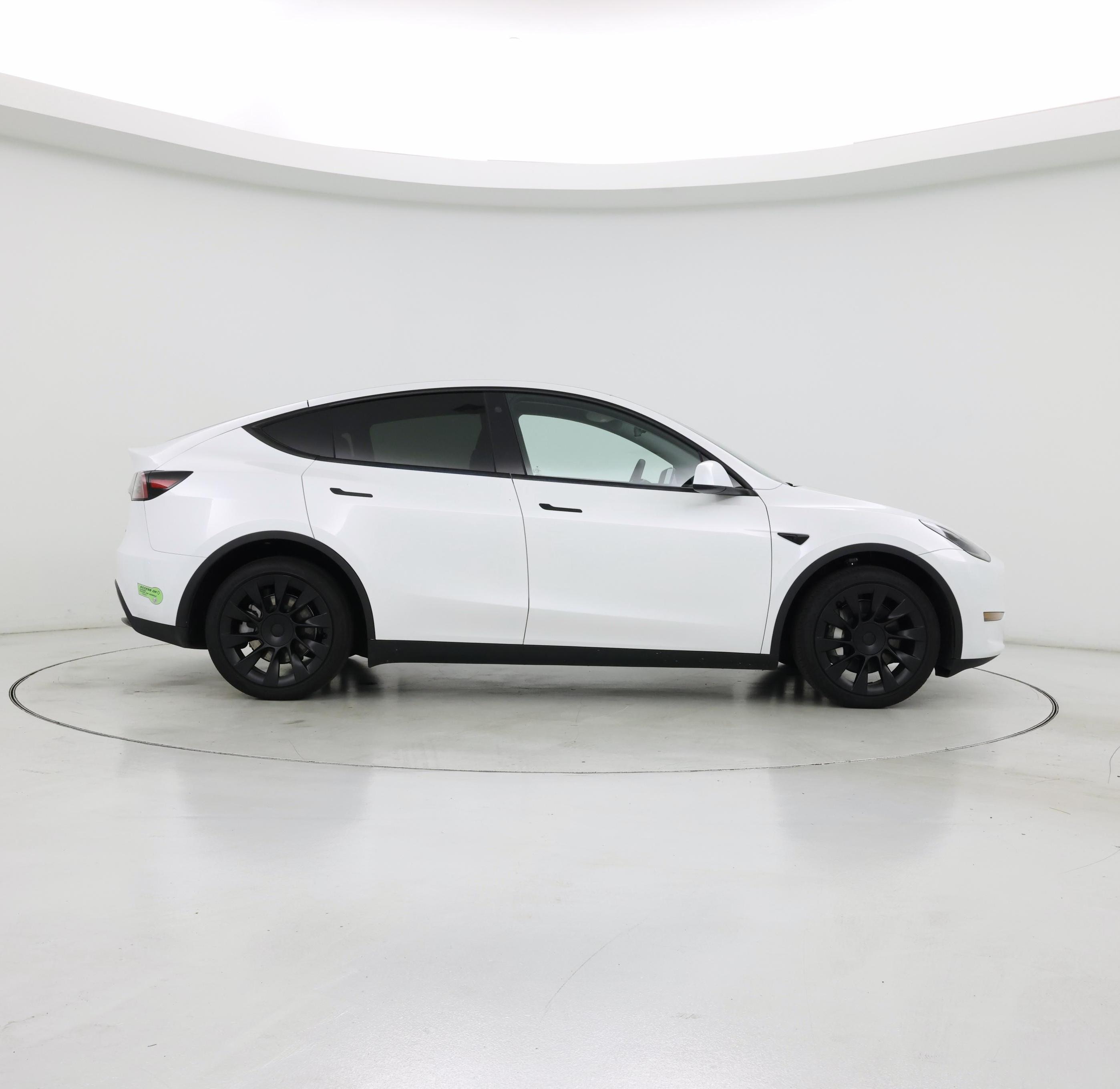 Thumbnail: 2023 Tesla Model Y - 7