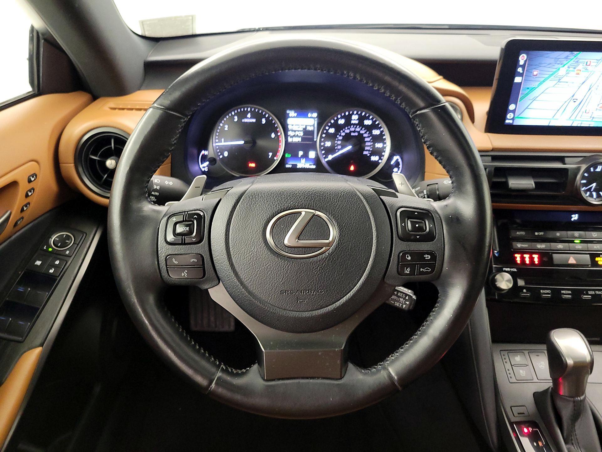 Thumbnail: 2023 Lexus IS - 10