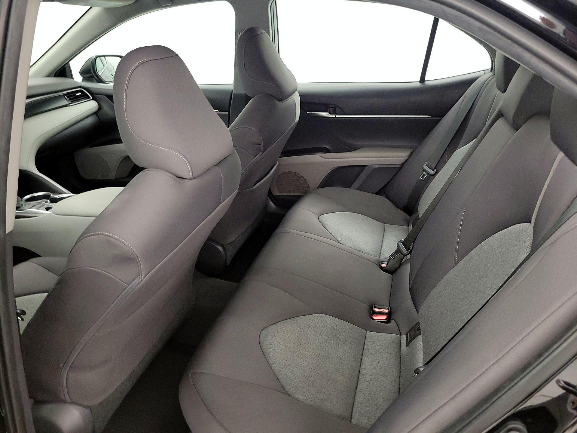 Thumbnail: 2021 Toyota Camry - 19