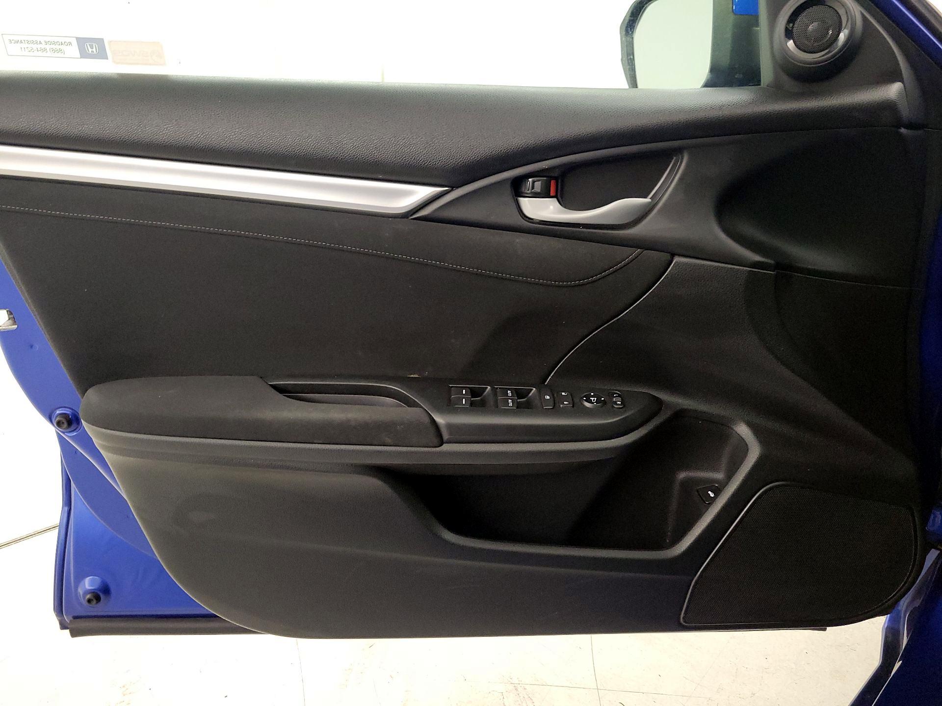 Thumbnail: 2018 Honda Civic - 12