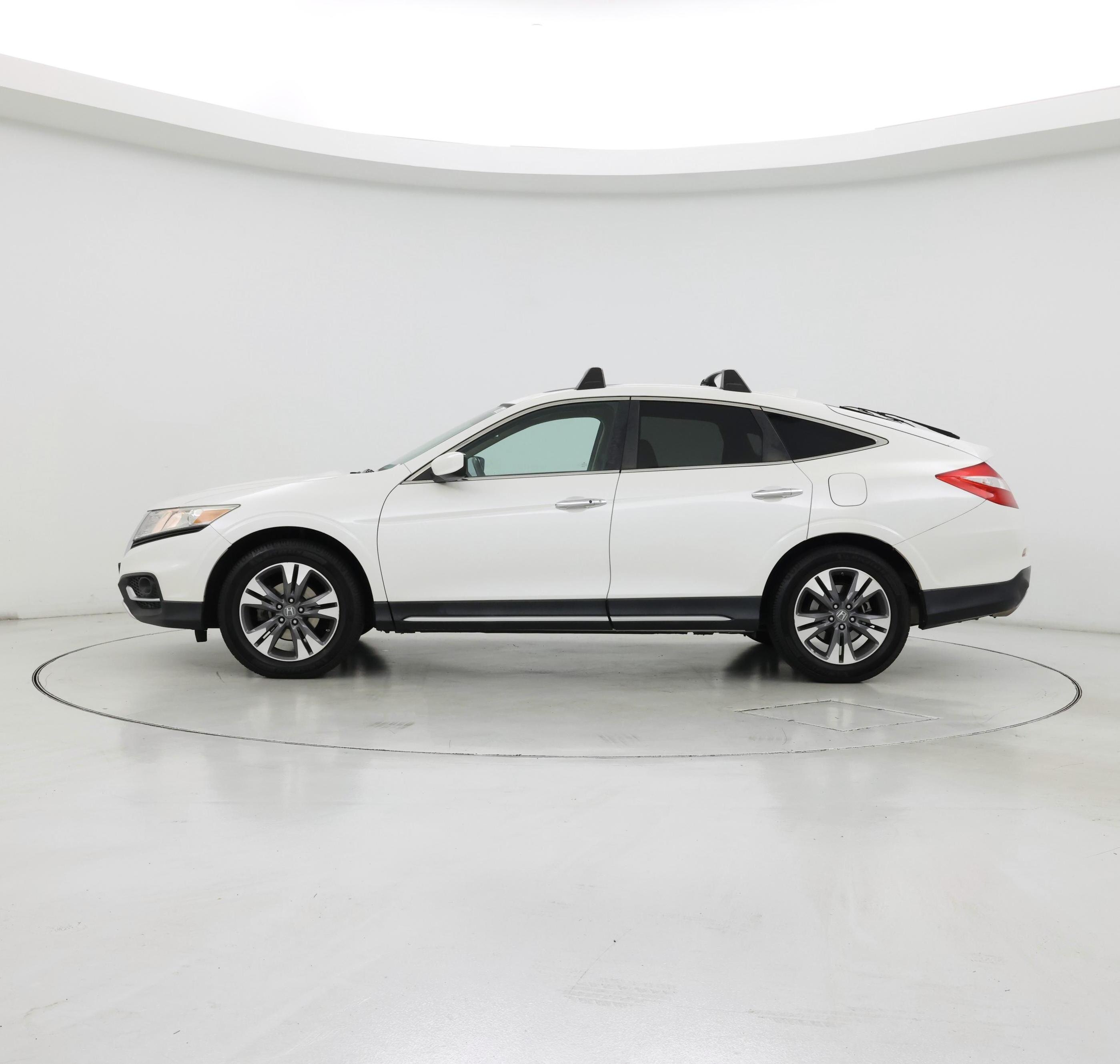Thumbnail: 2015 Honda Accord Crosstour - 3