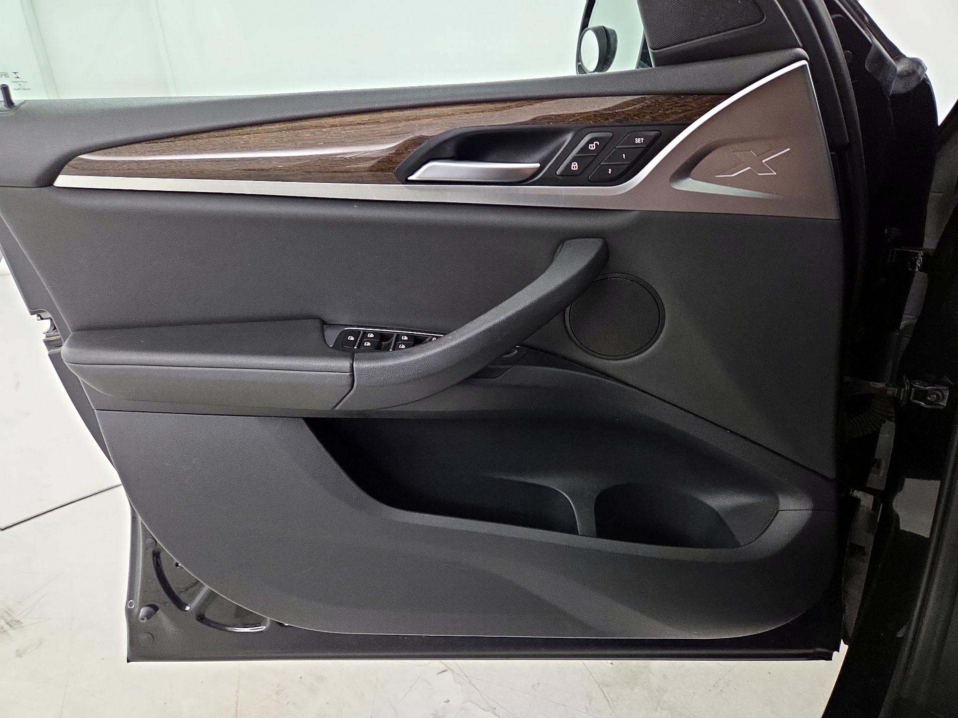 Thumbnail: 2019 BMW X3 - 12