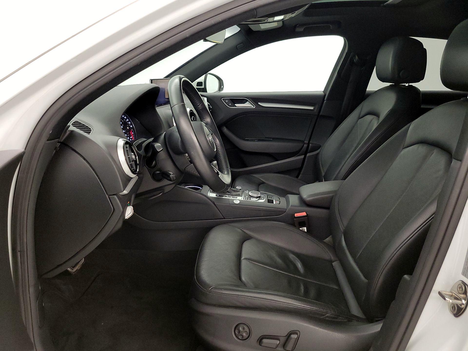 Thumbnail: 2019 Audi A3 - 11