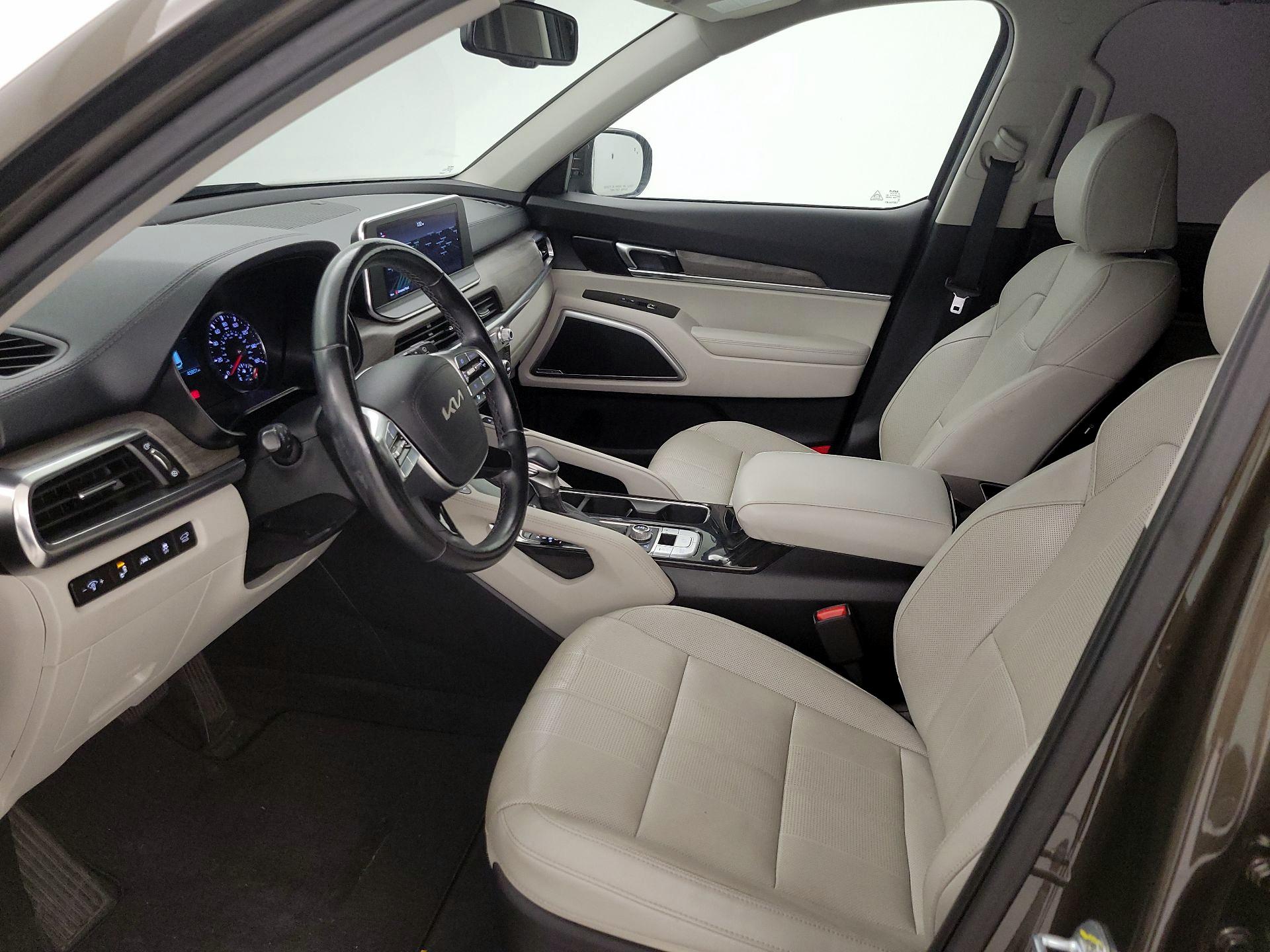 Thumbnail: 2022 Kia Telluride - 11