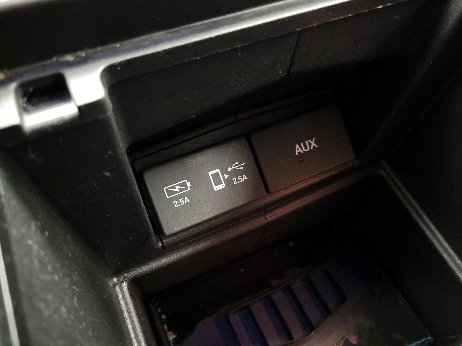 Thumbnail: 2019 Honda Odyssey - 18