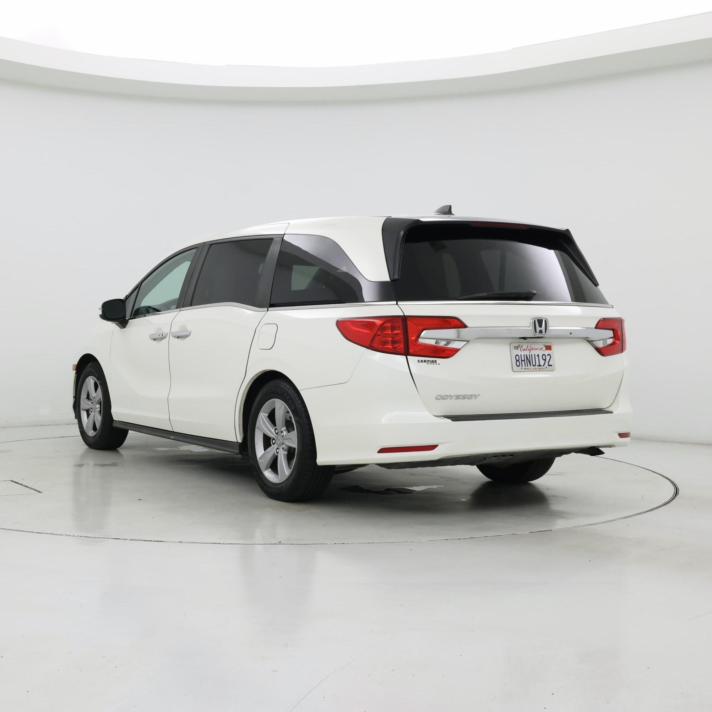 Thumbnail: 2019 Honda Odyssey - 2