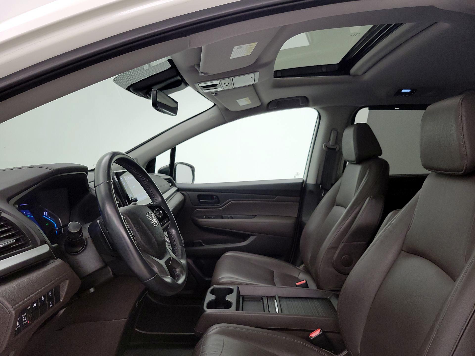 Thumbnail: 2019 Honda Odyssey - 19