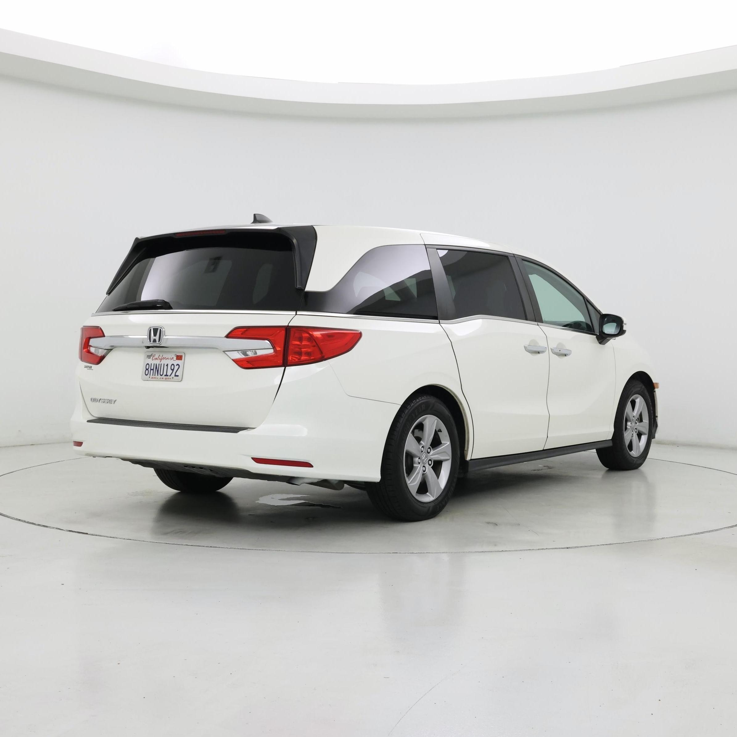 Thumbnail: 2019 Honda Odyssey - 8