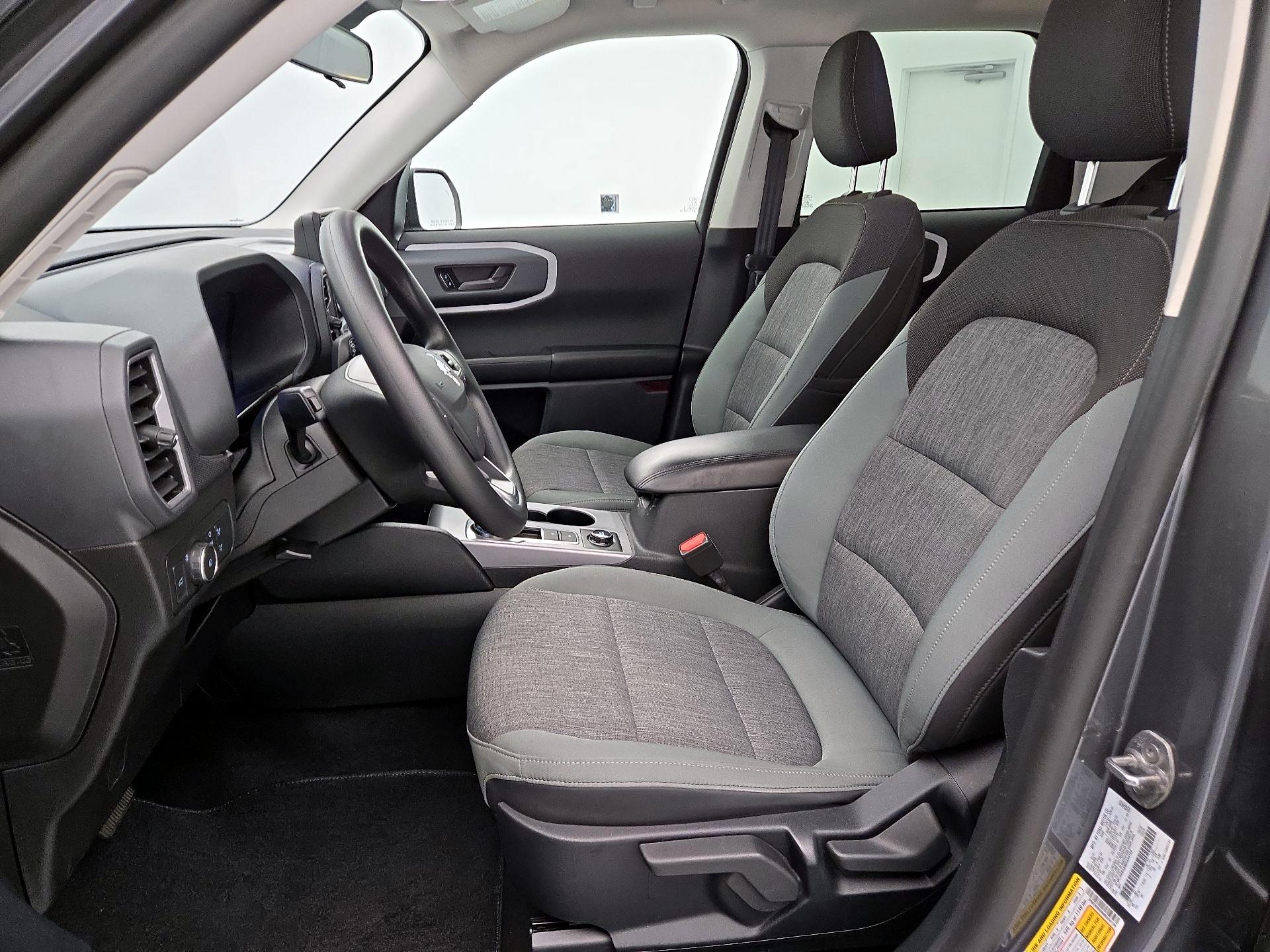 Thumbnail: 2021 Ford Bronco Sport - 11