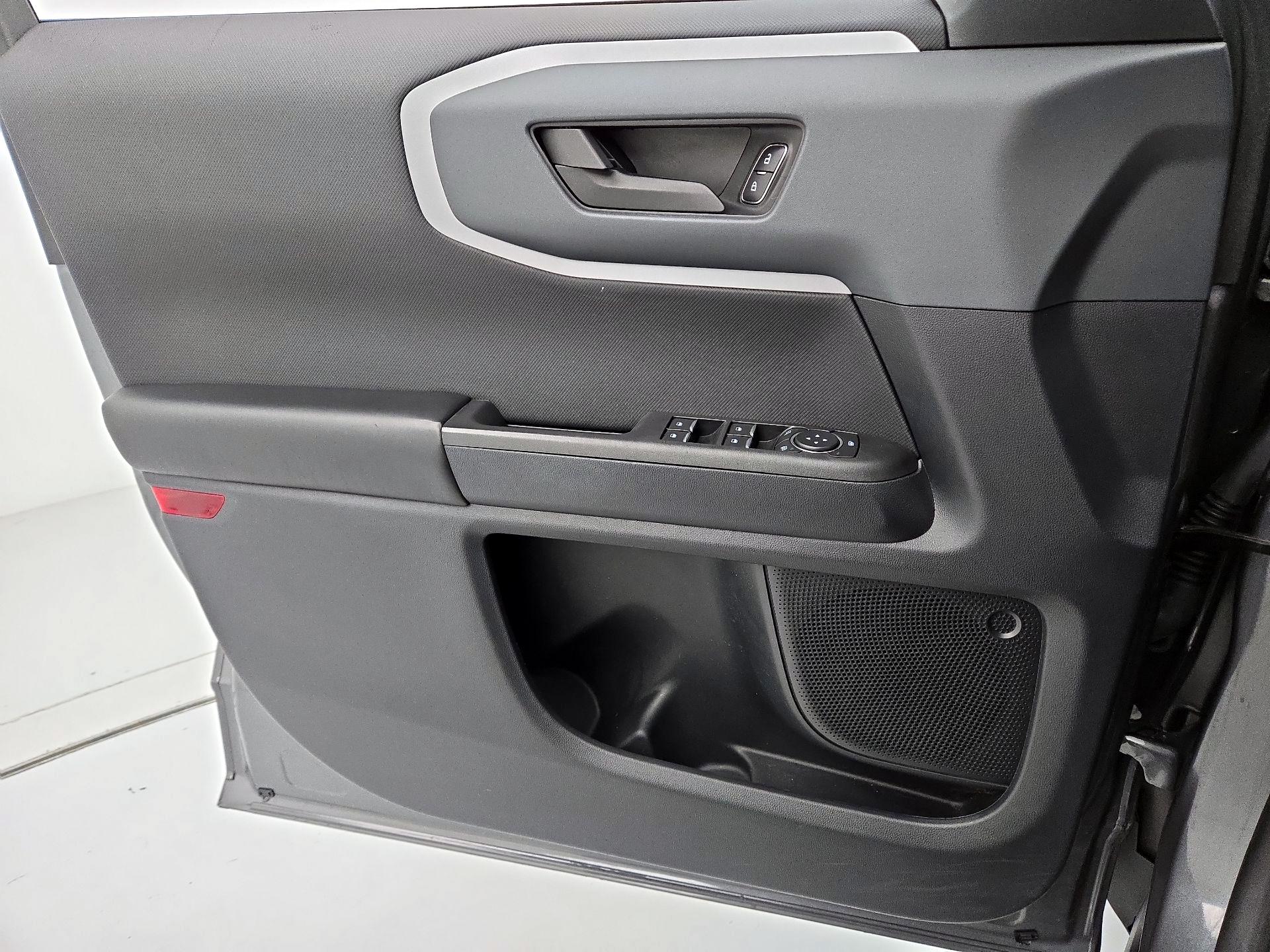 Thumbnail: 2021 Ford Bronco Sport - 12