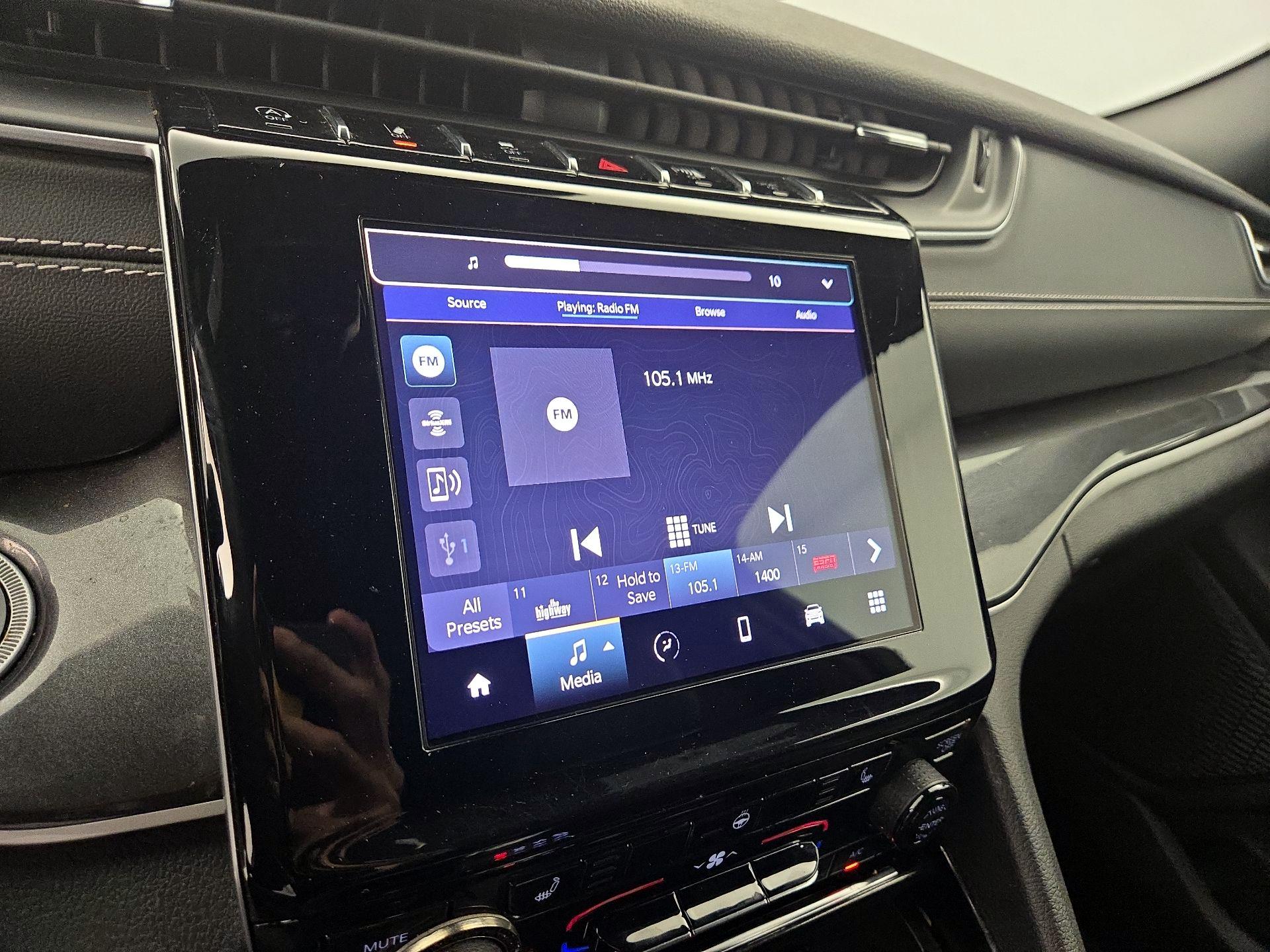 Thumbnail: 2023 Jeep Grand Cherokee - 15