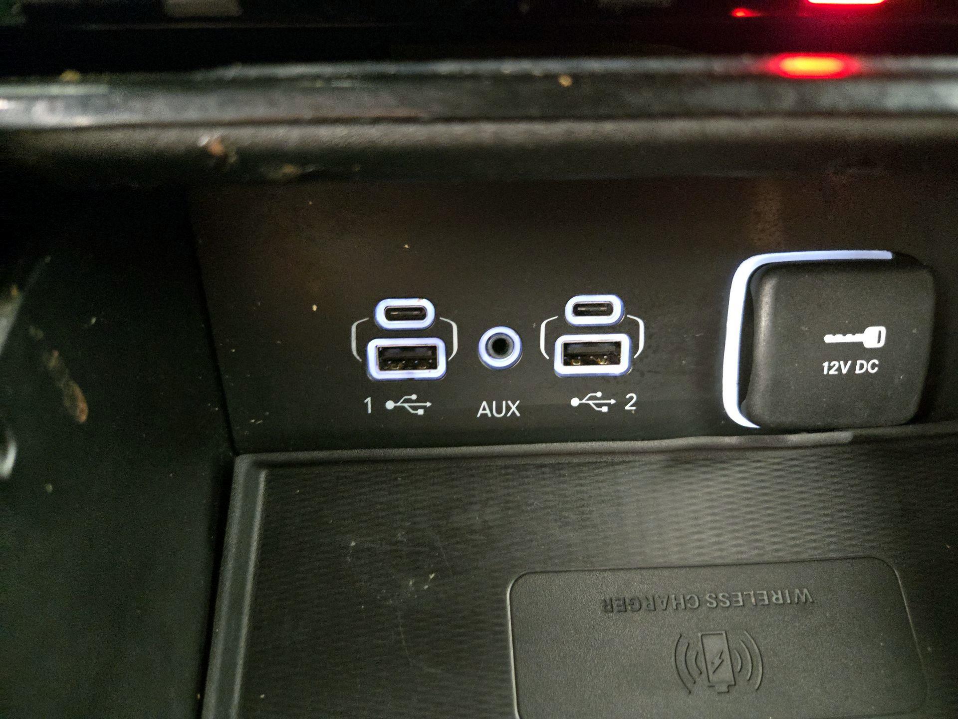 Thumbnail: 2023 Jeep Grand Cherokee - 18