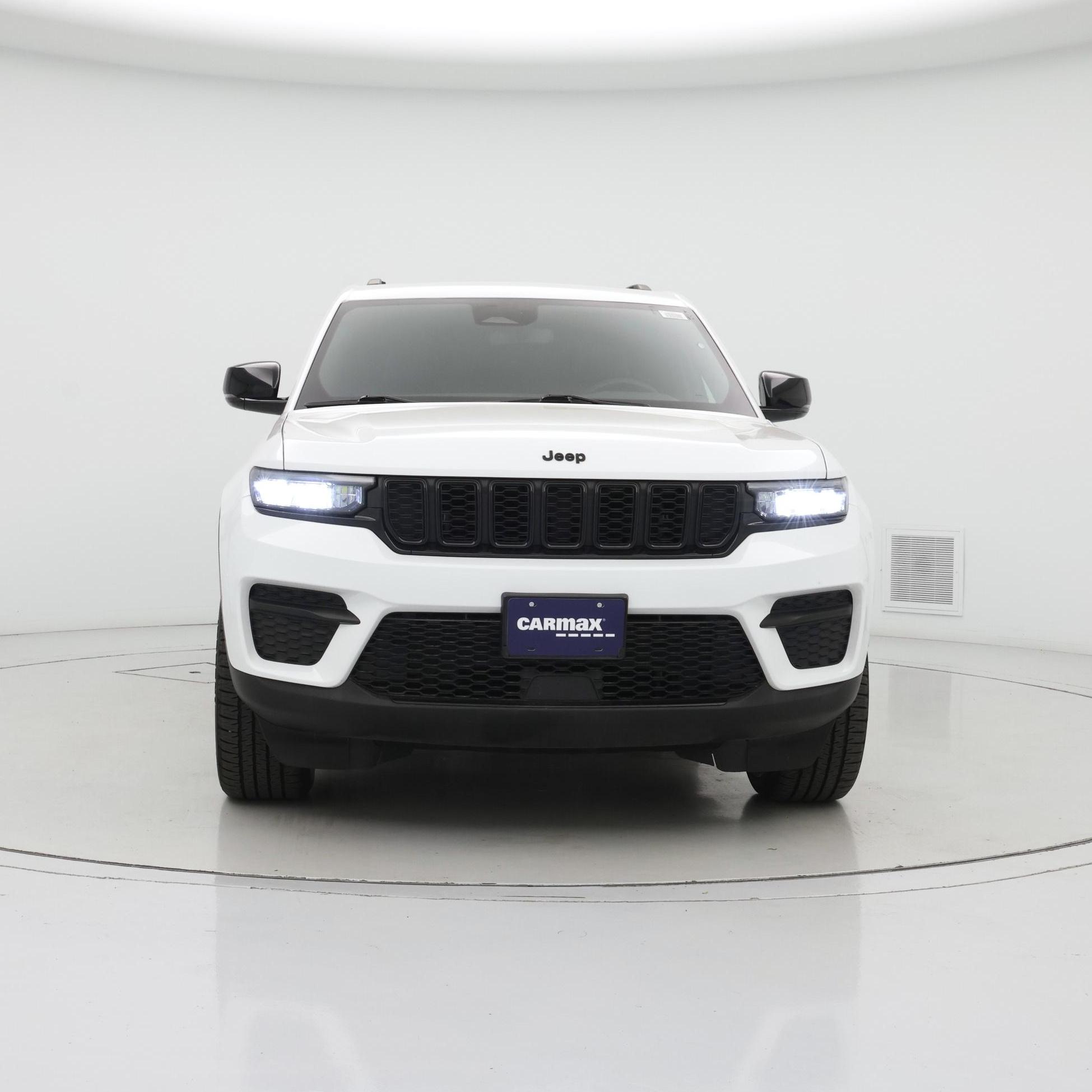 Thumbnail: 2023 Jeep Grand Cherokee - 5