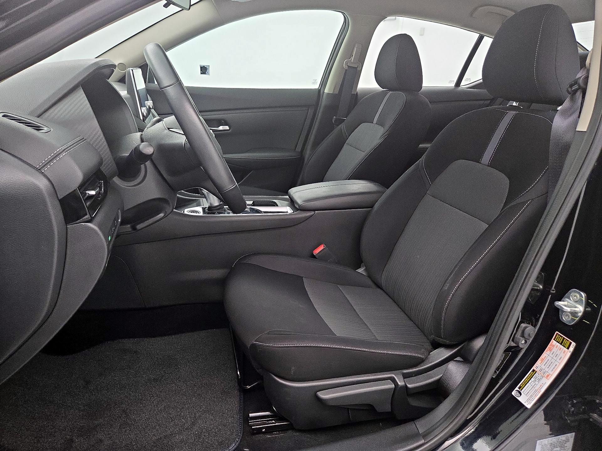 Thumbnail: 2021 Nissan Sentra - 11