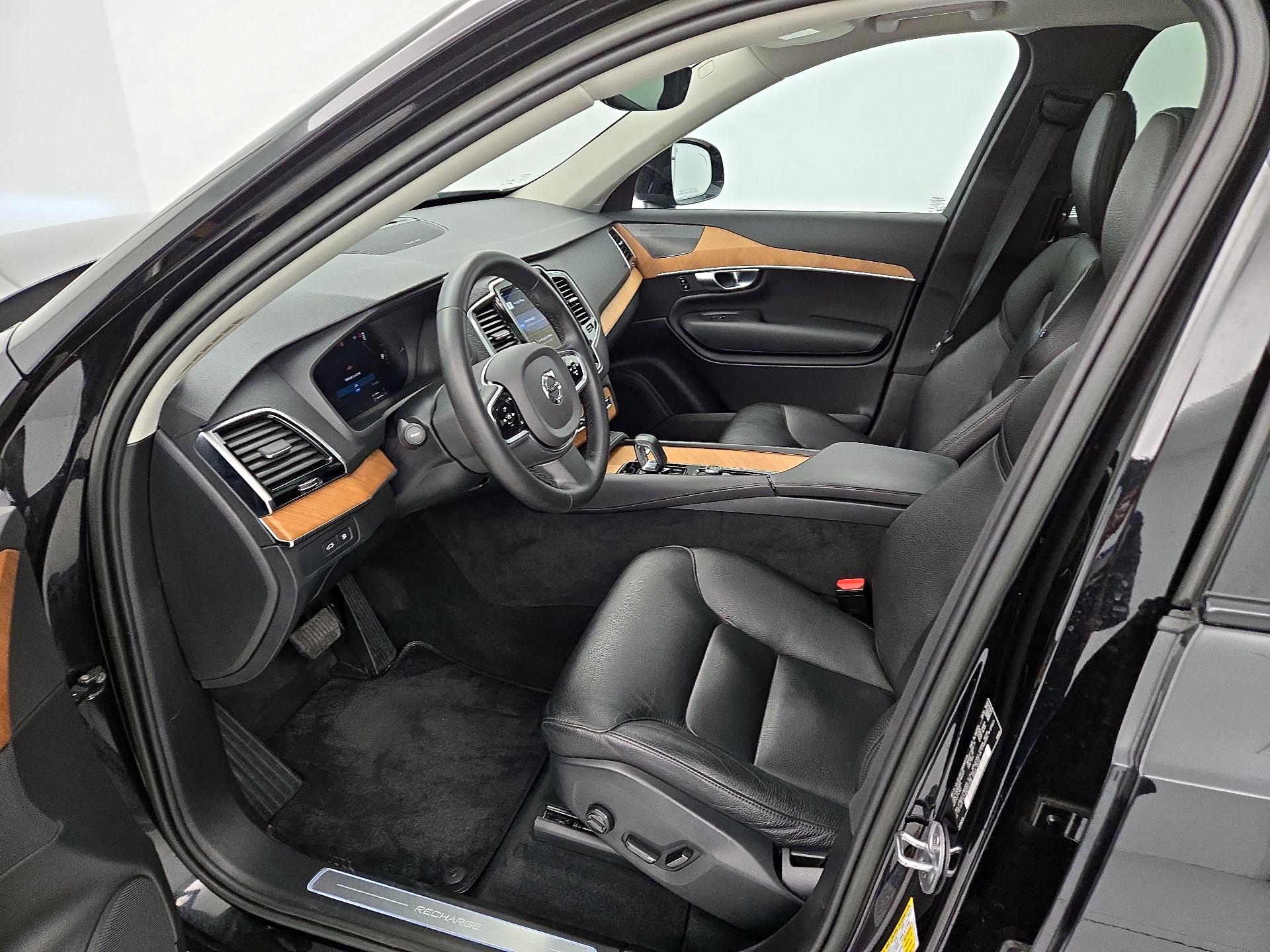 Thumbnail: 2023 Volvo XC90 - 11