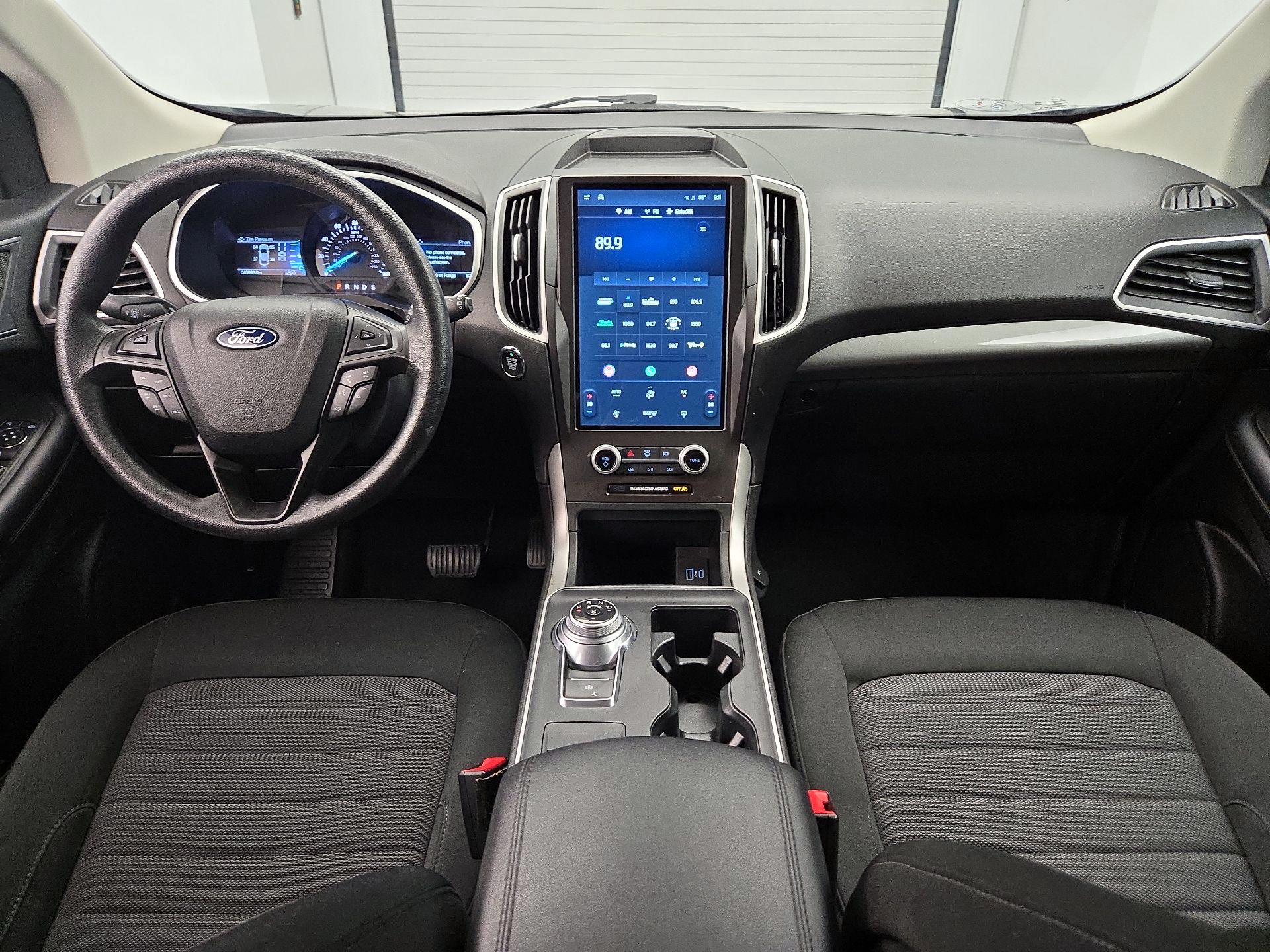 Thumbnail: 2021 Ford Edge - 9