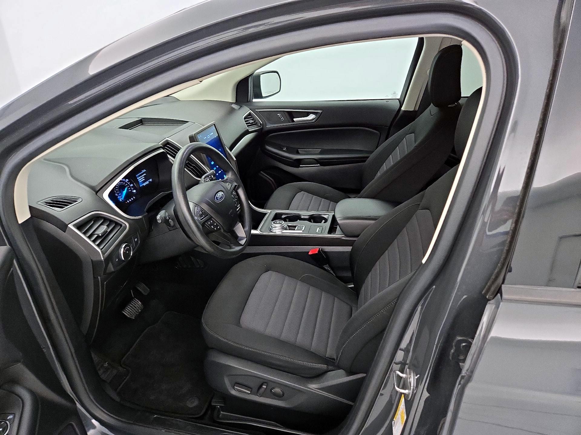 Thumbnail: 2021 Ford Edge - 11