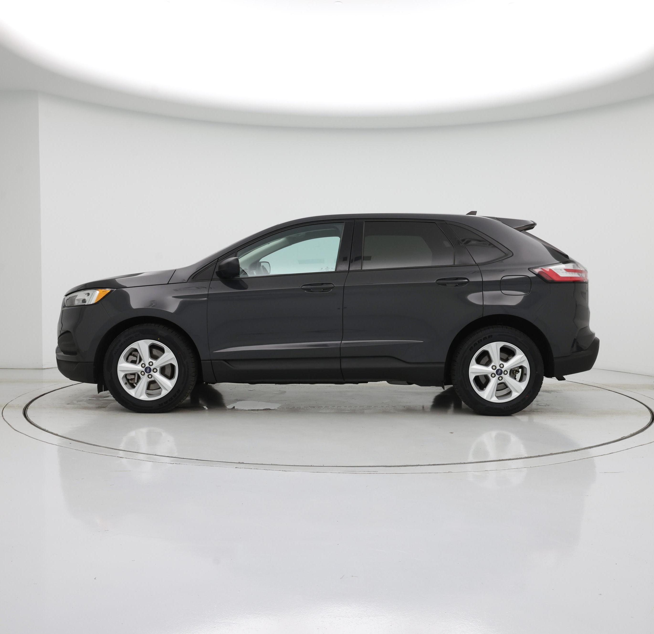 Thumbnail: 2021 Ford Edge - 3