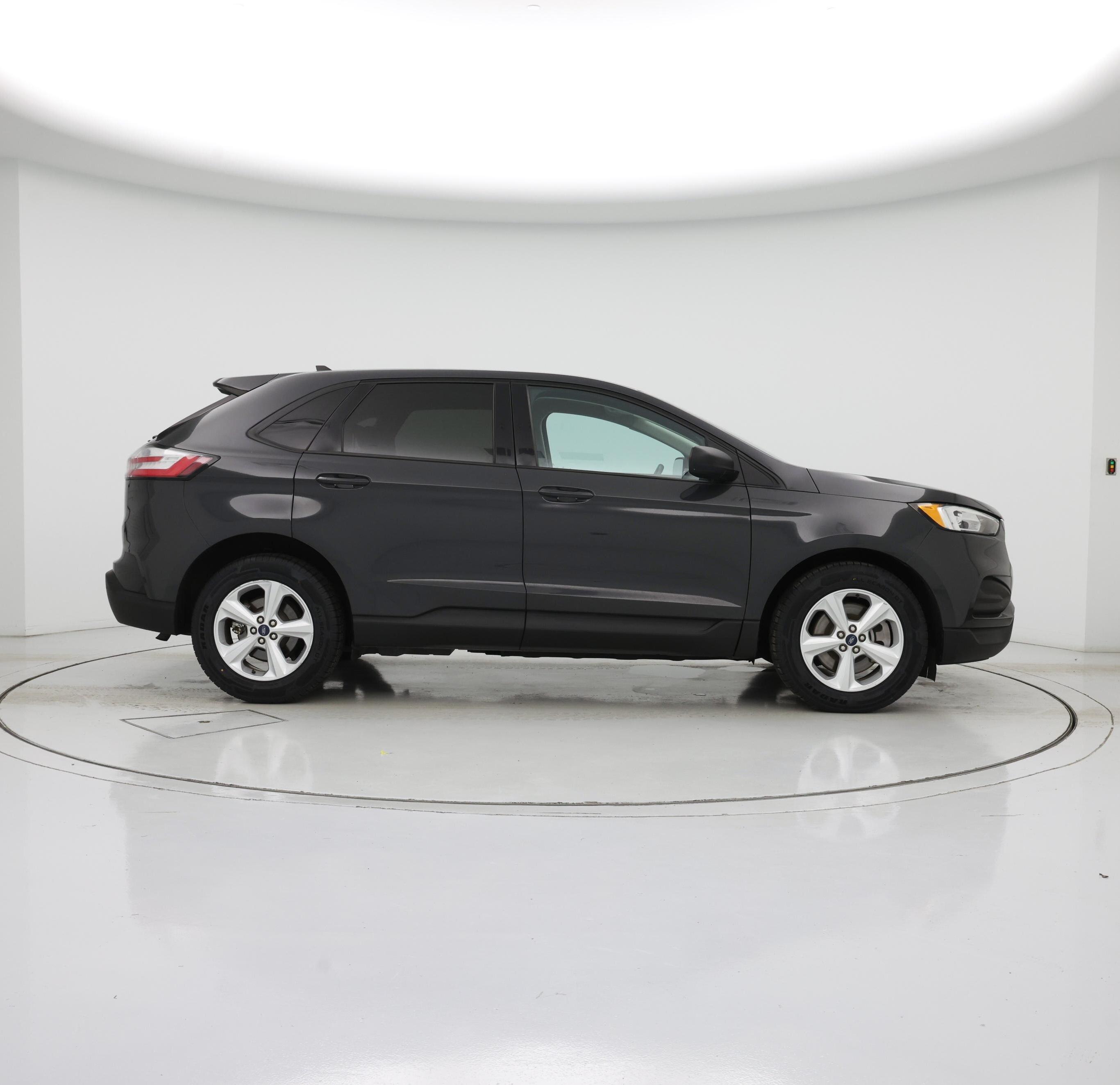 Thumbnail: 2021 Ford Edge - 7