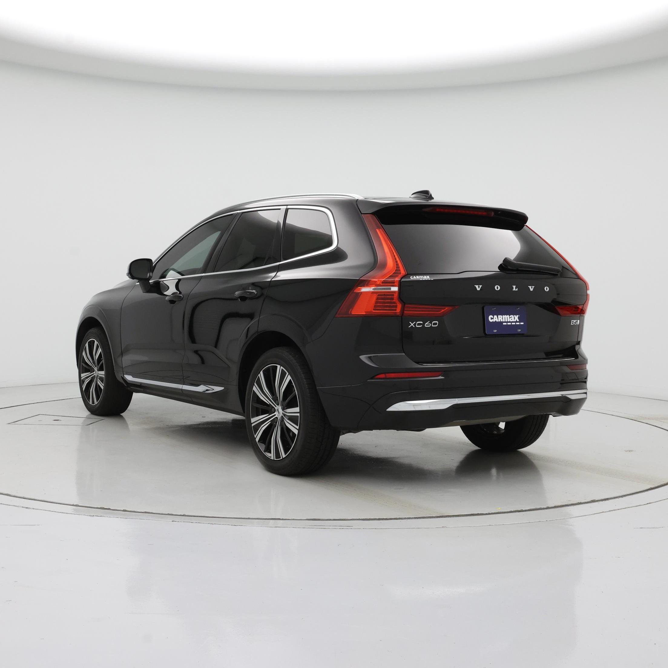 Thumbnail: 2023 Volvo XC60 - 2