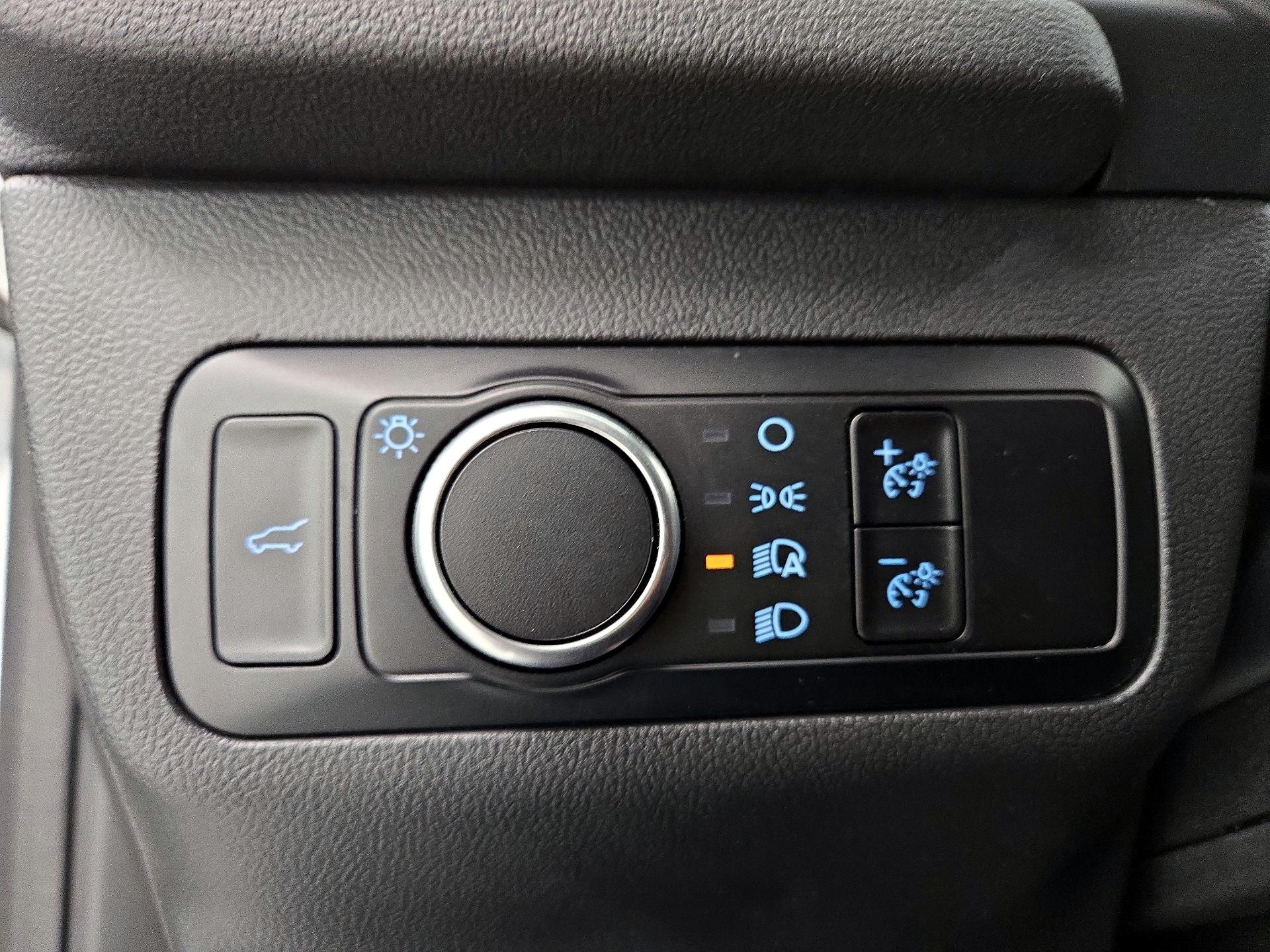 Thumbnail: 2023 Ford Escape - 13