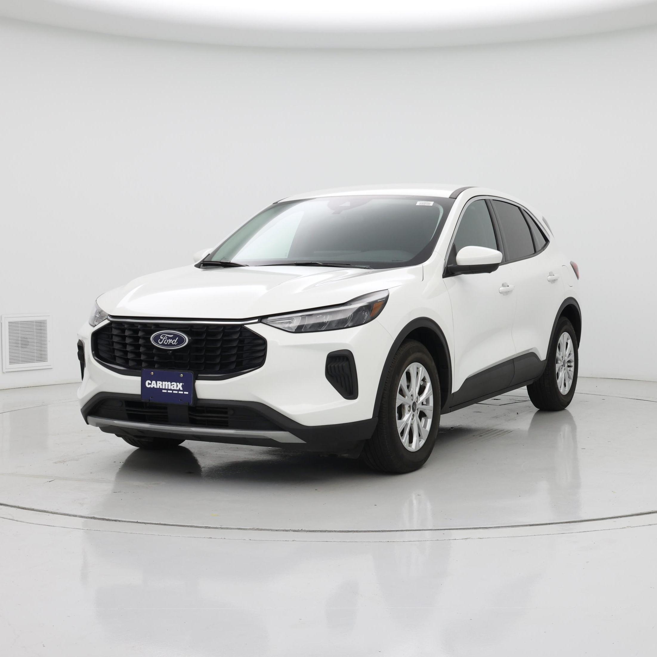 Thumbnail: 2023 Ford Escape - 4