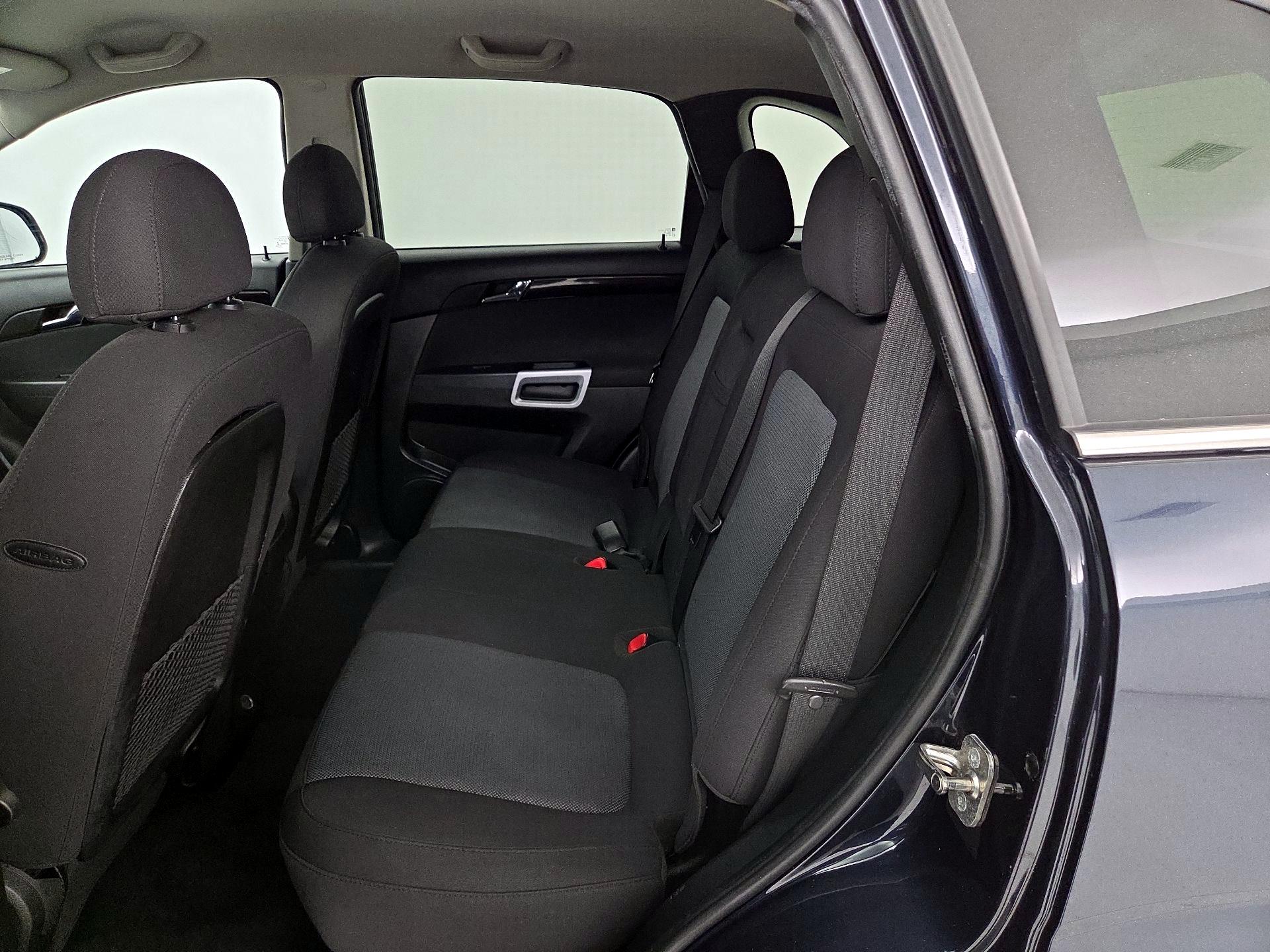 Thumbnail: 2014 Chevrolet Captiva Sport - 17