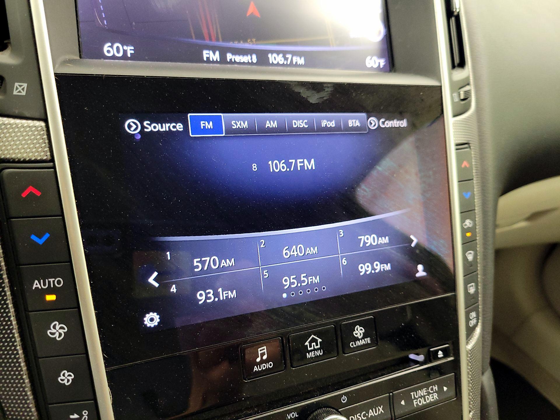 Thumbnail: 2016 INFINITI Q50 - 16
