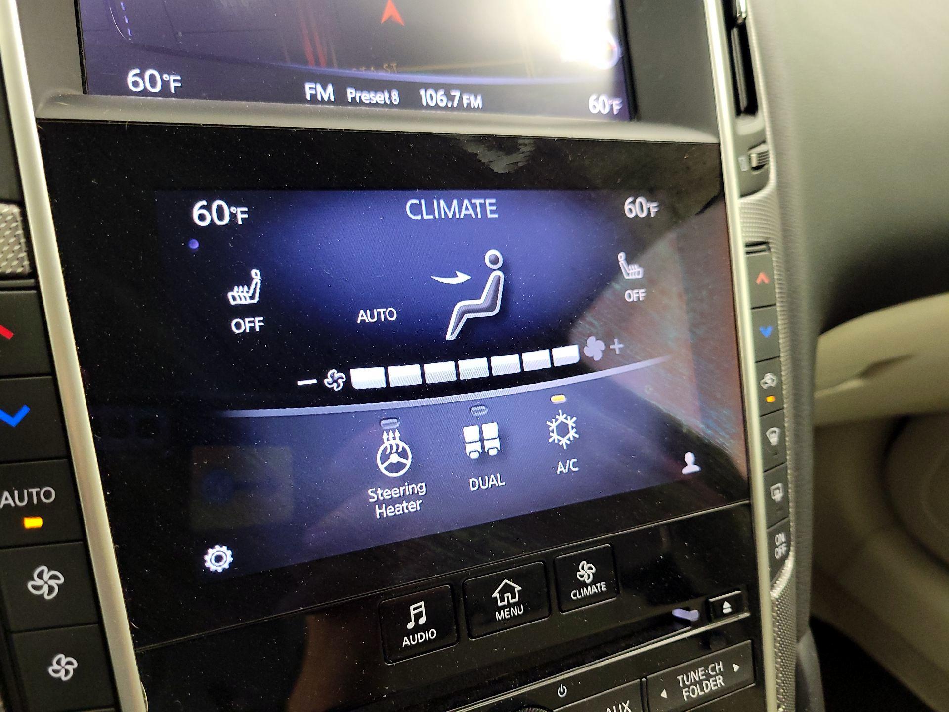 Thumbnail: 2016 INFINITI Q50 - 17
