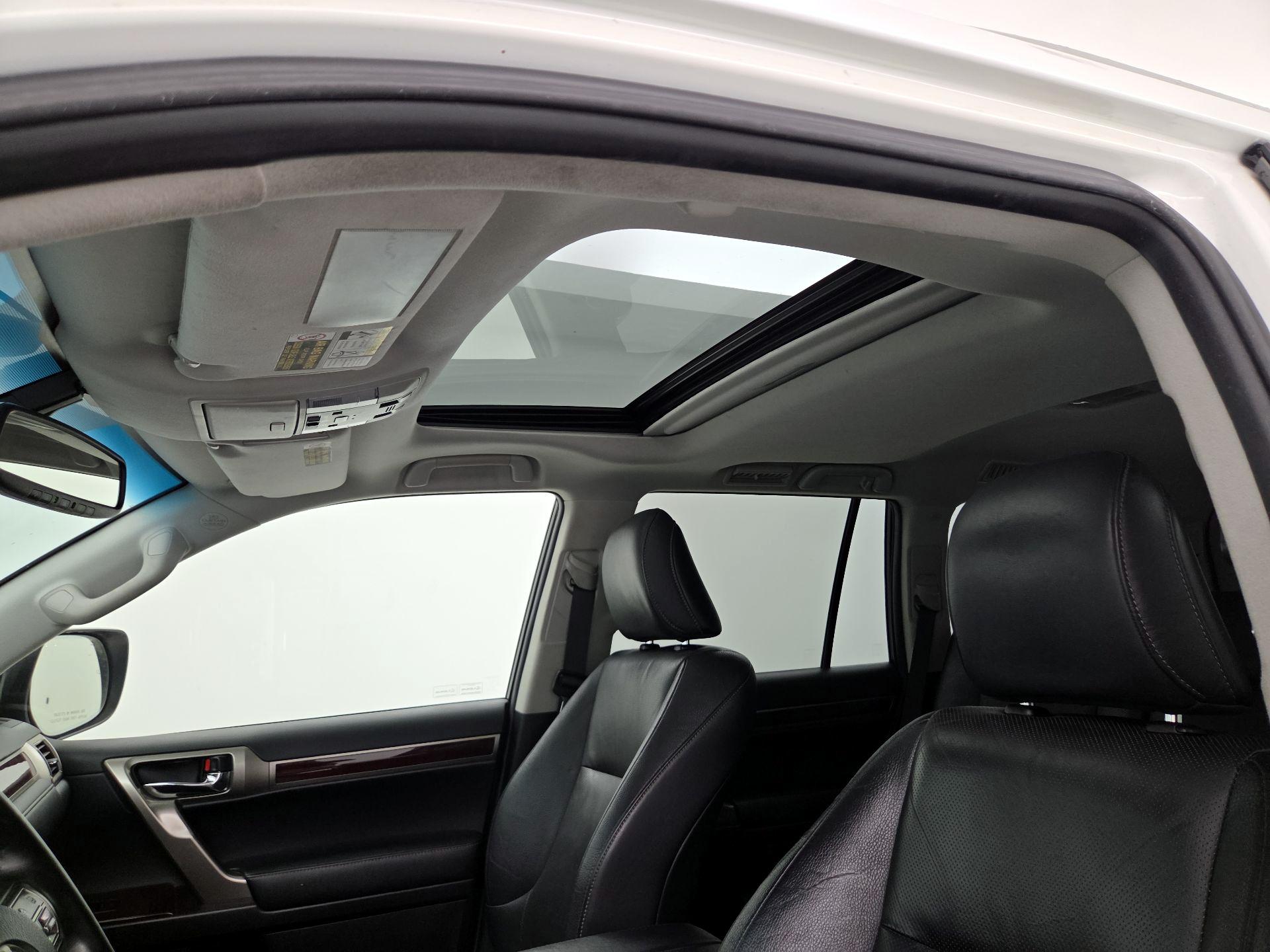 Thumbnail: 2015 Lexus GX - 20