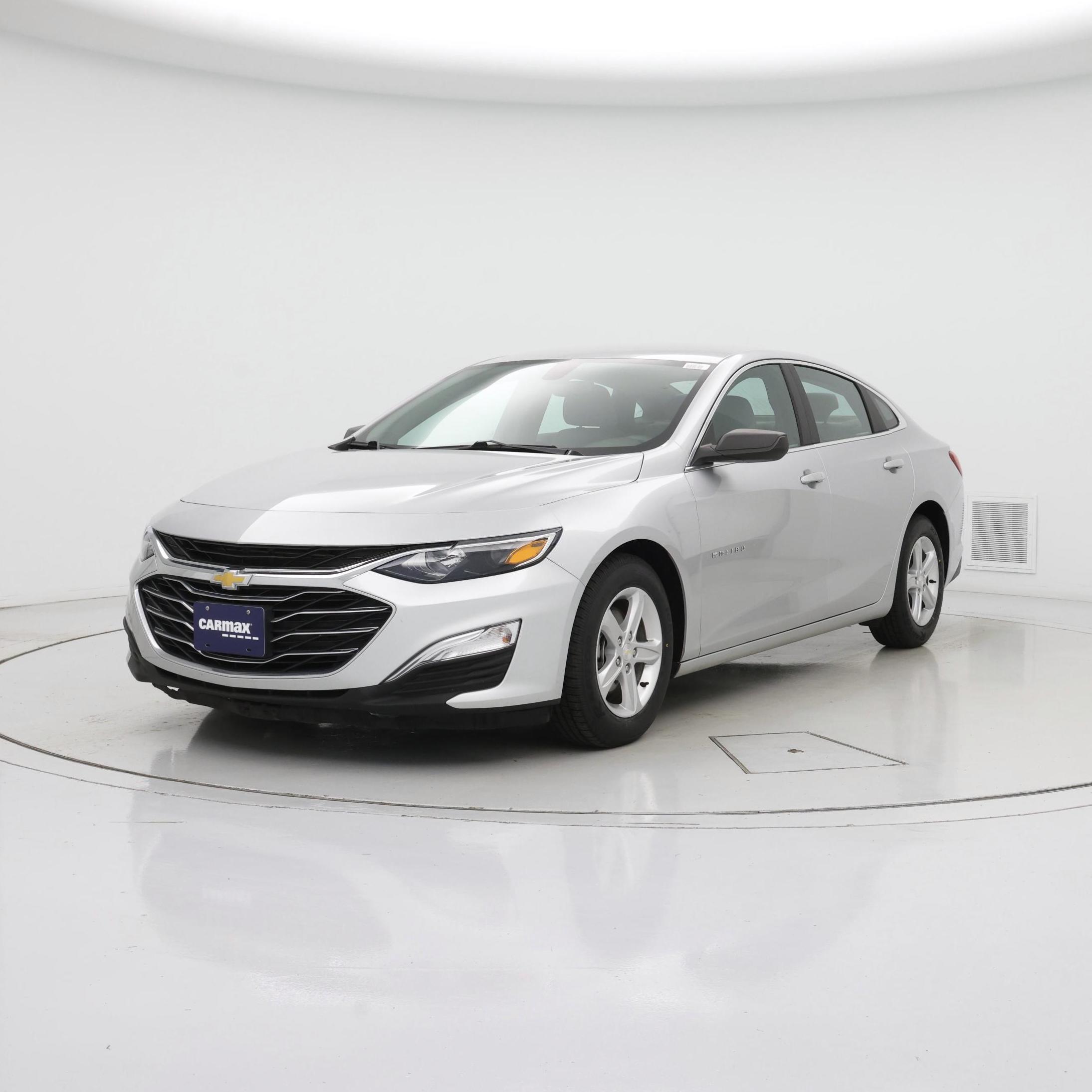 Thumbnail: 2020 Chevrolet Malibu - 4