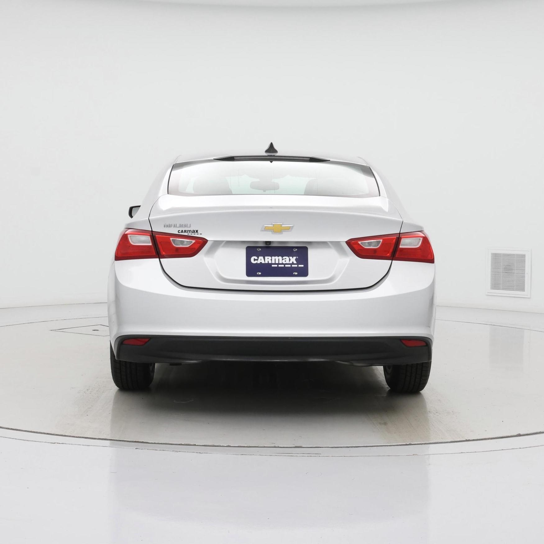 Thumbnail: 2020 Chevrolet Malibu - 6