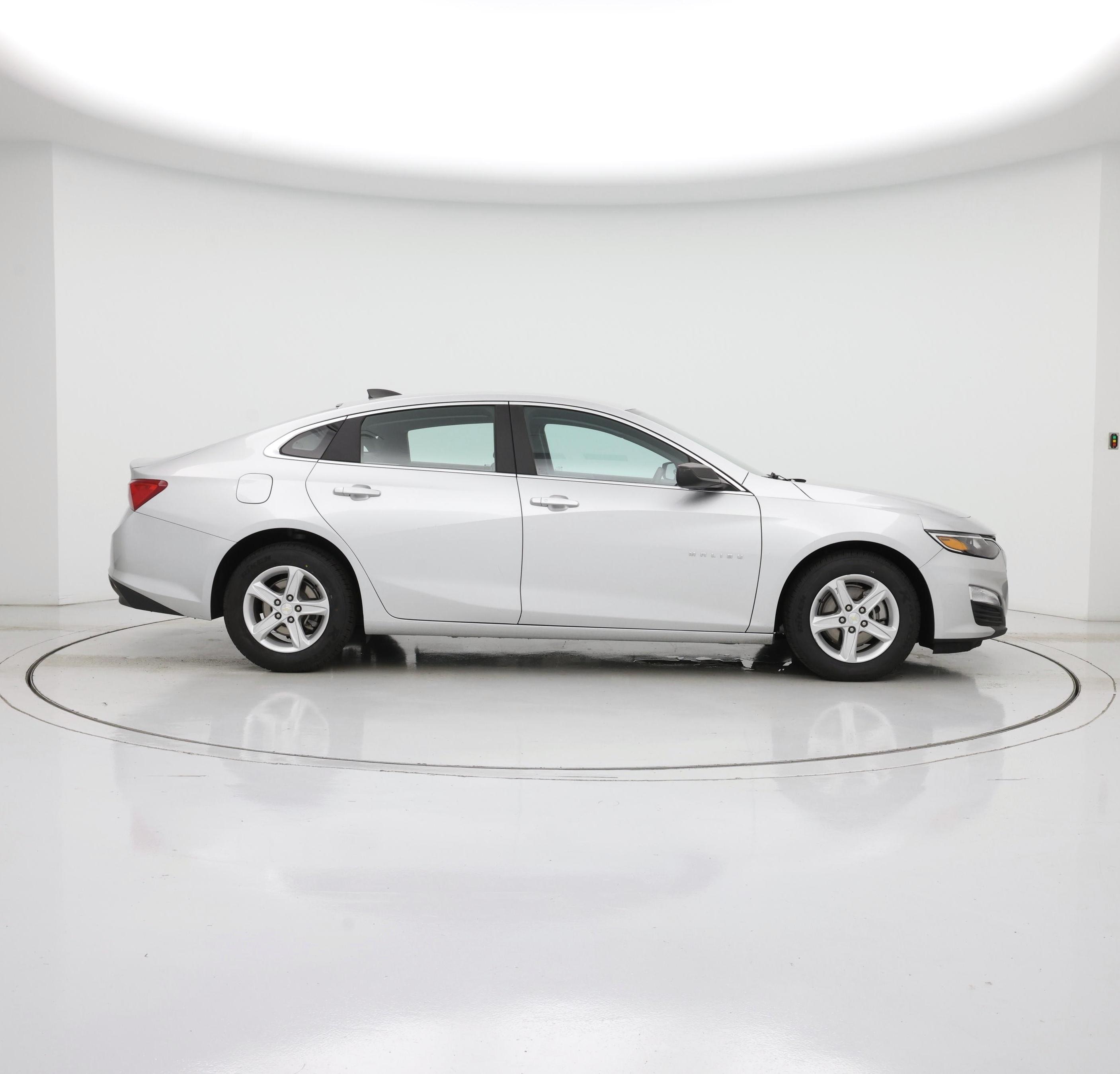 Thumbnail: 2020 Chevrolet Malibu - 7