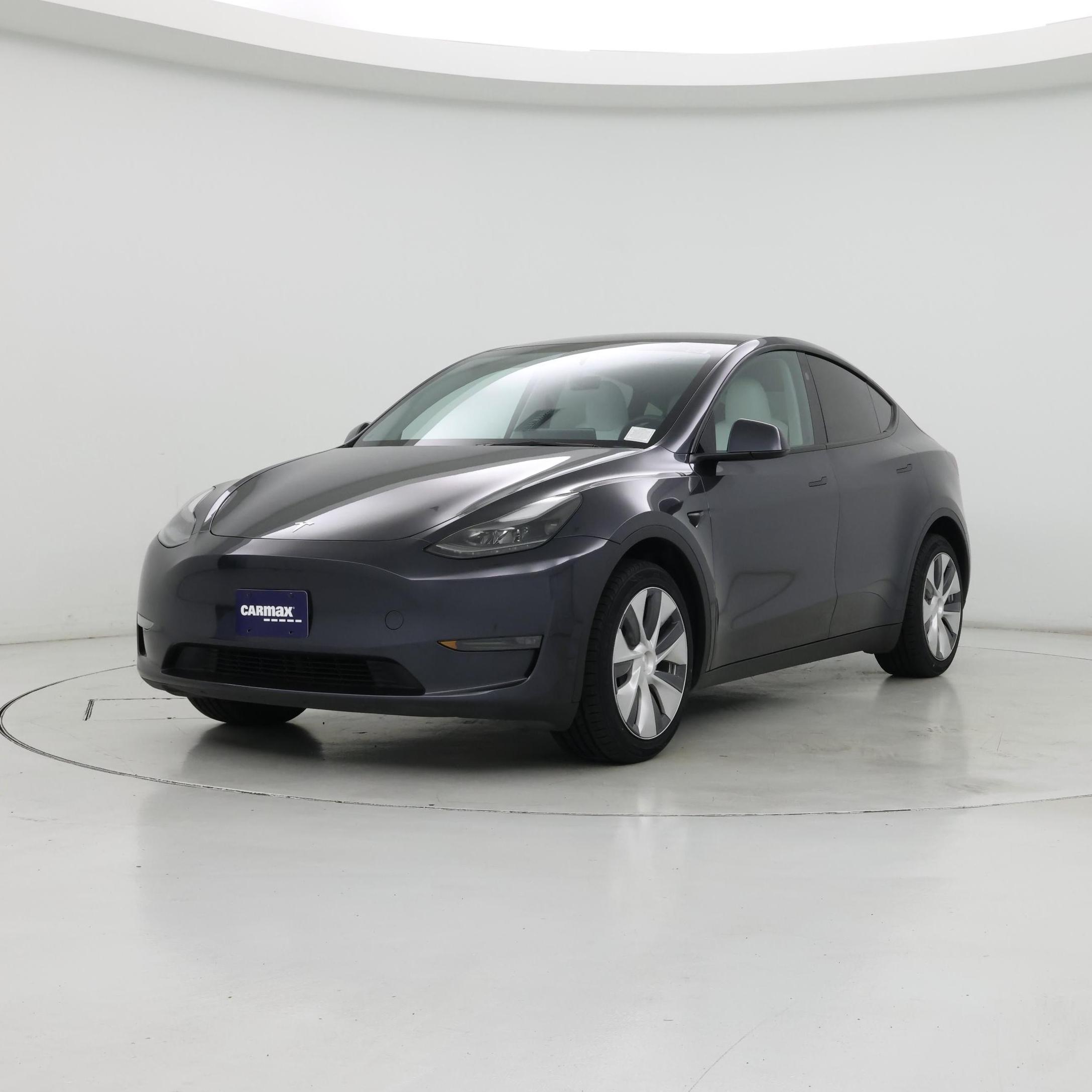Thumbnail: 2024 Tesla Model Y - 4