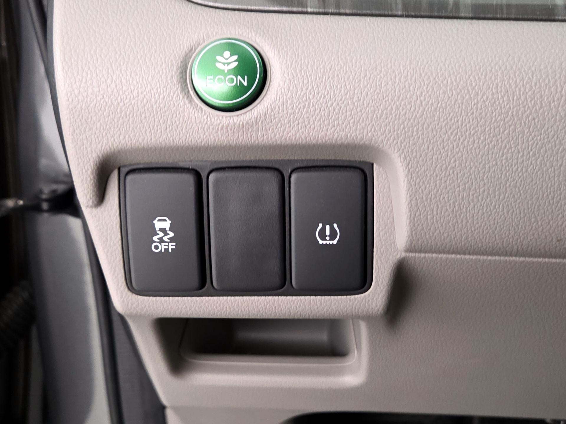 Thumbnail: 2014 Honda CR-V - 13